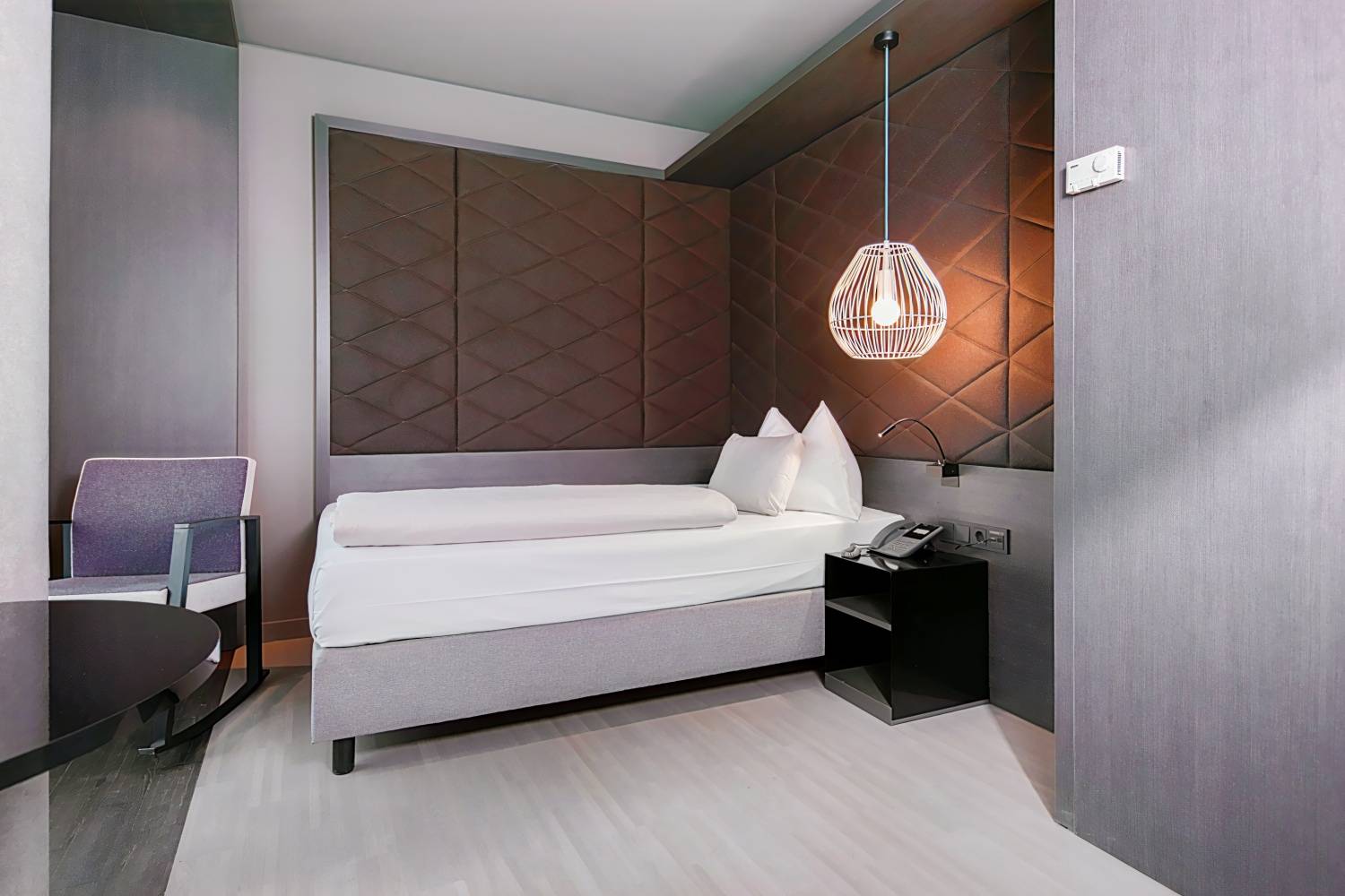 aDLERS Hotel