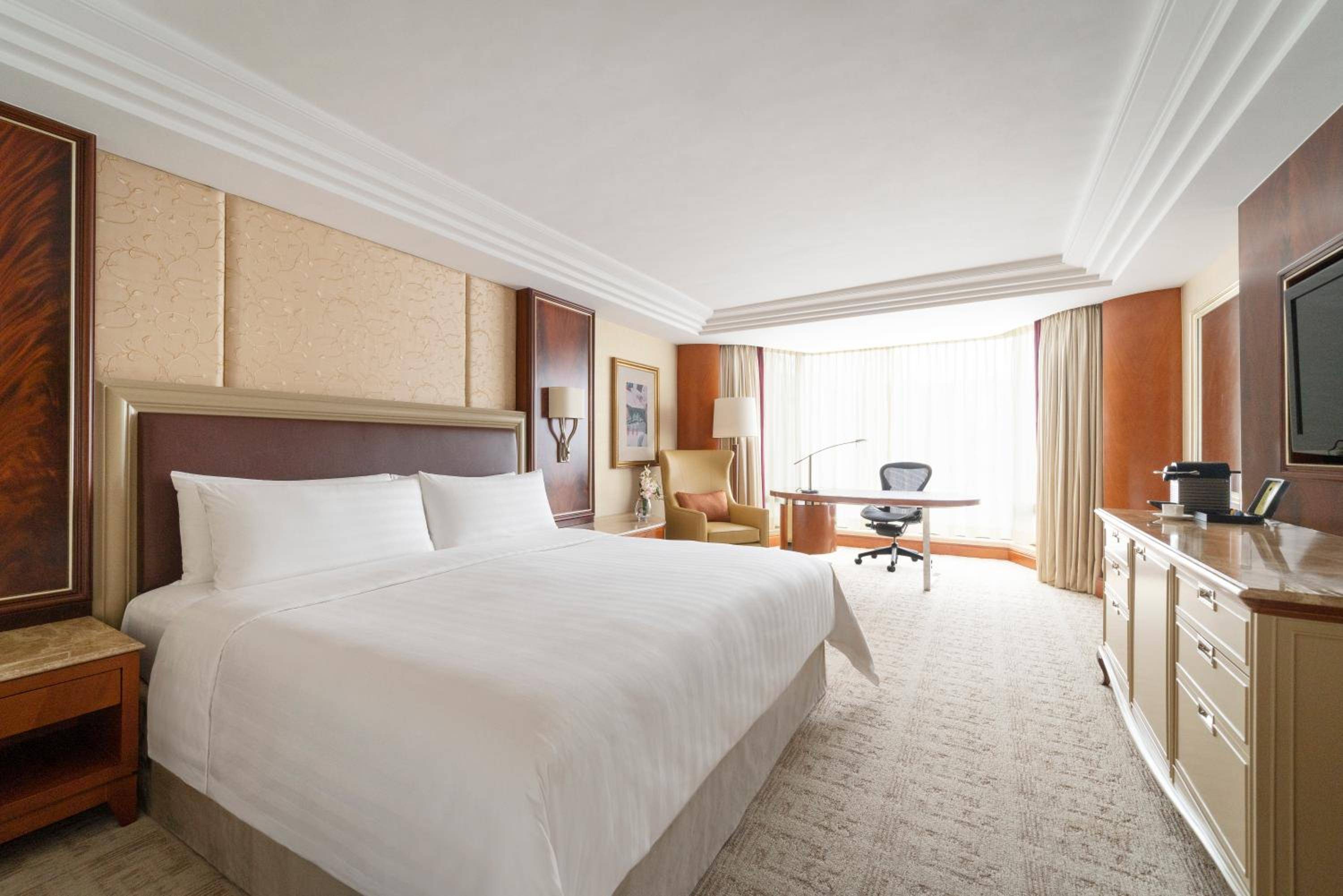 Kowloon Shangri-La, Hong Kong