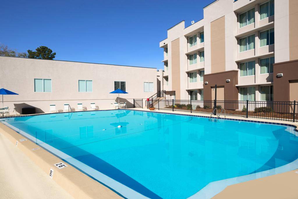 Wyndham Garden Tallahassee Capitol, Tallahassee : -0% during the day