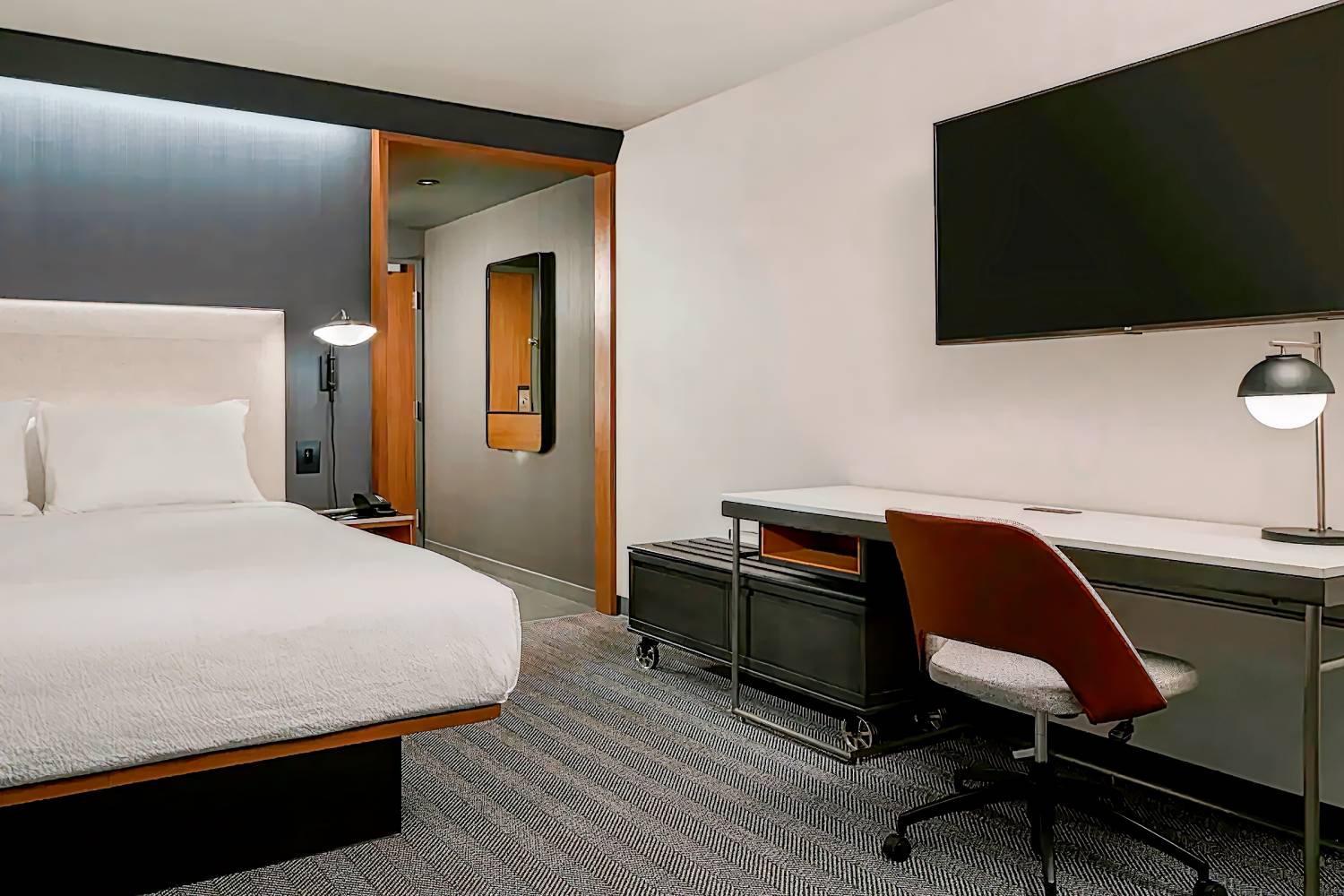 Courtyard by Marriott Charlotte Waverly