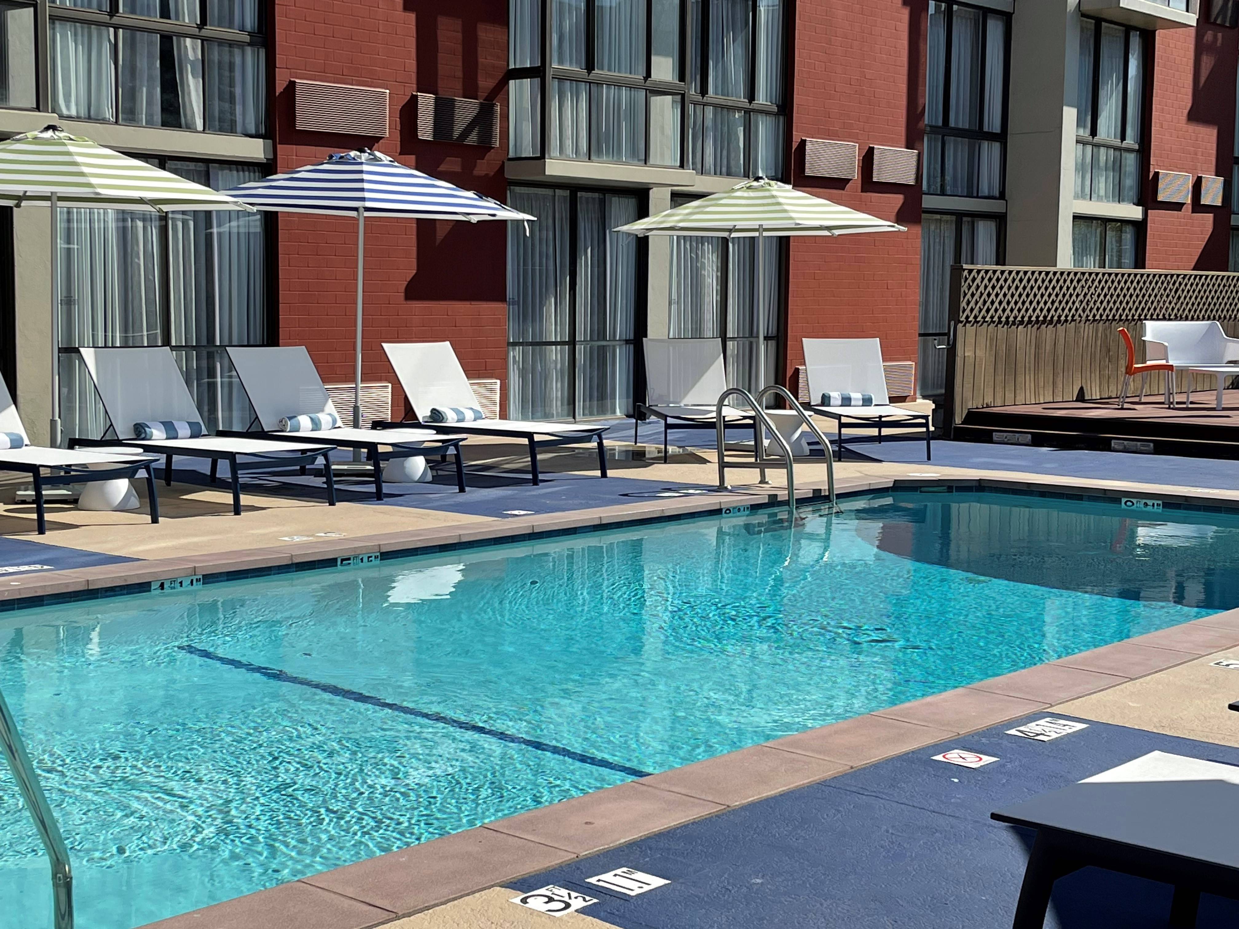 Hotel Caza Fisherman’s Wharf