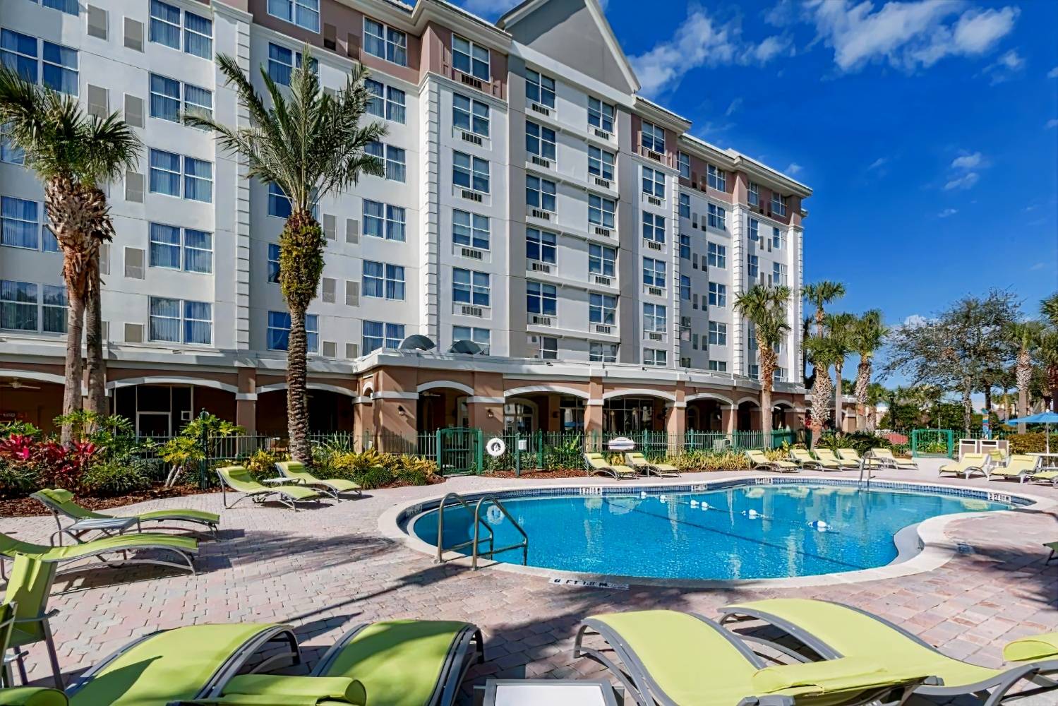 Holiday Inn Express & Suites S Lake Buena Vista