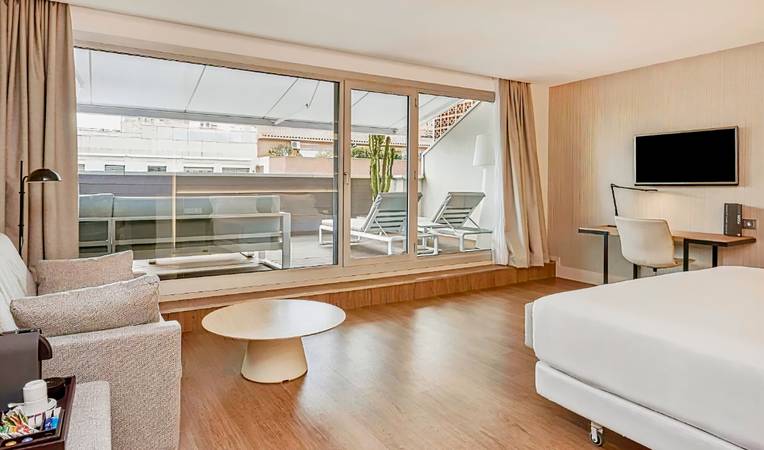 NH Sants Barcelona