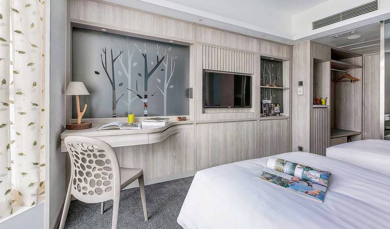 Stanford Hillview Hotel