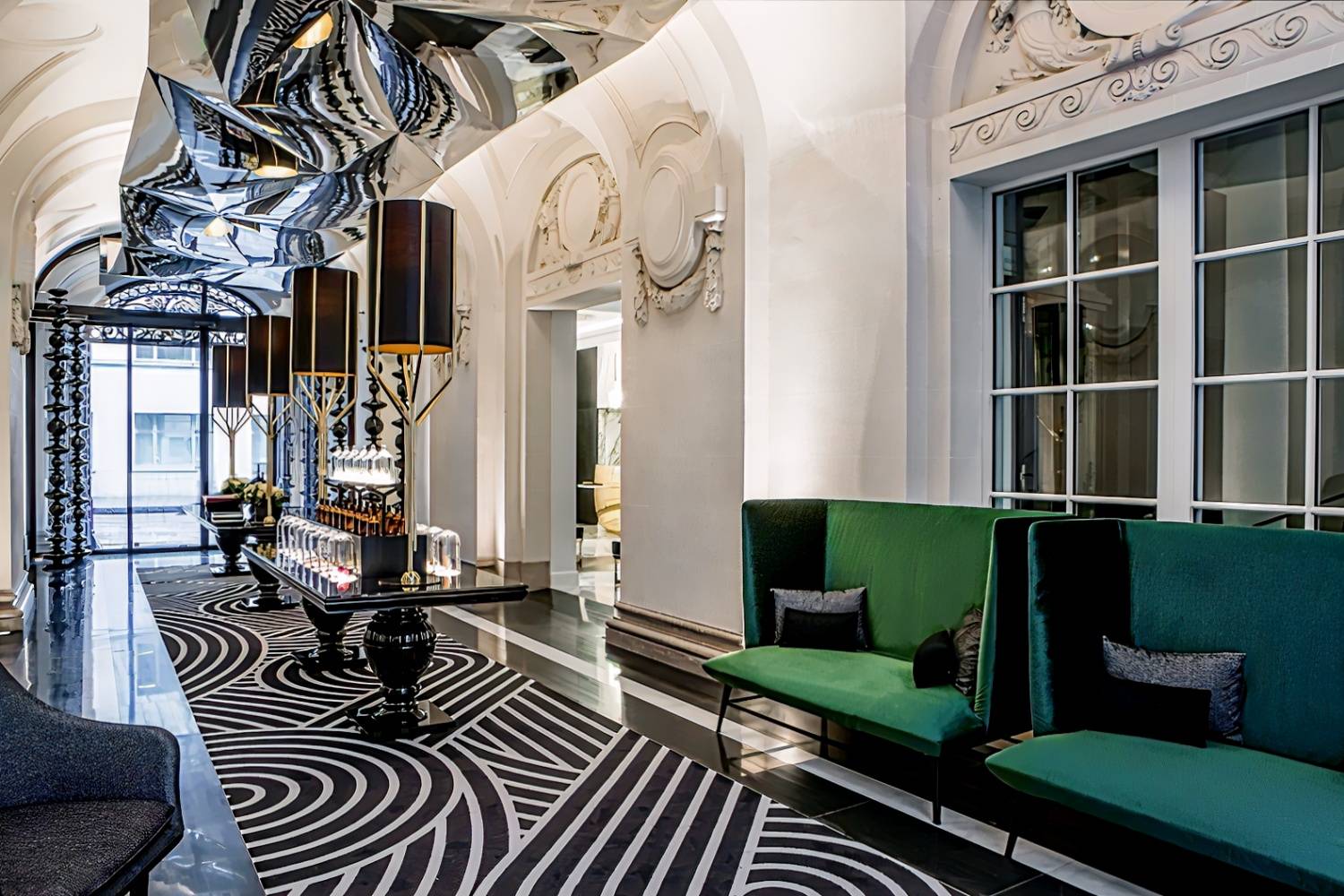 La Clef Champs-élysées Paris By The Crest Collection La Clef Champs-Élysées Paris by The Crest Collection, Paris 8ème : -30%