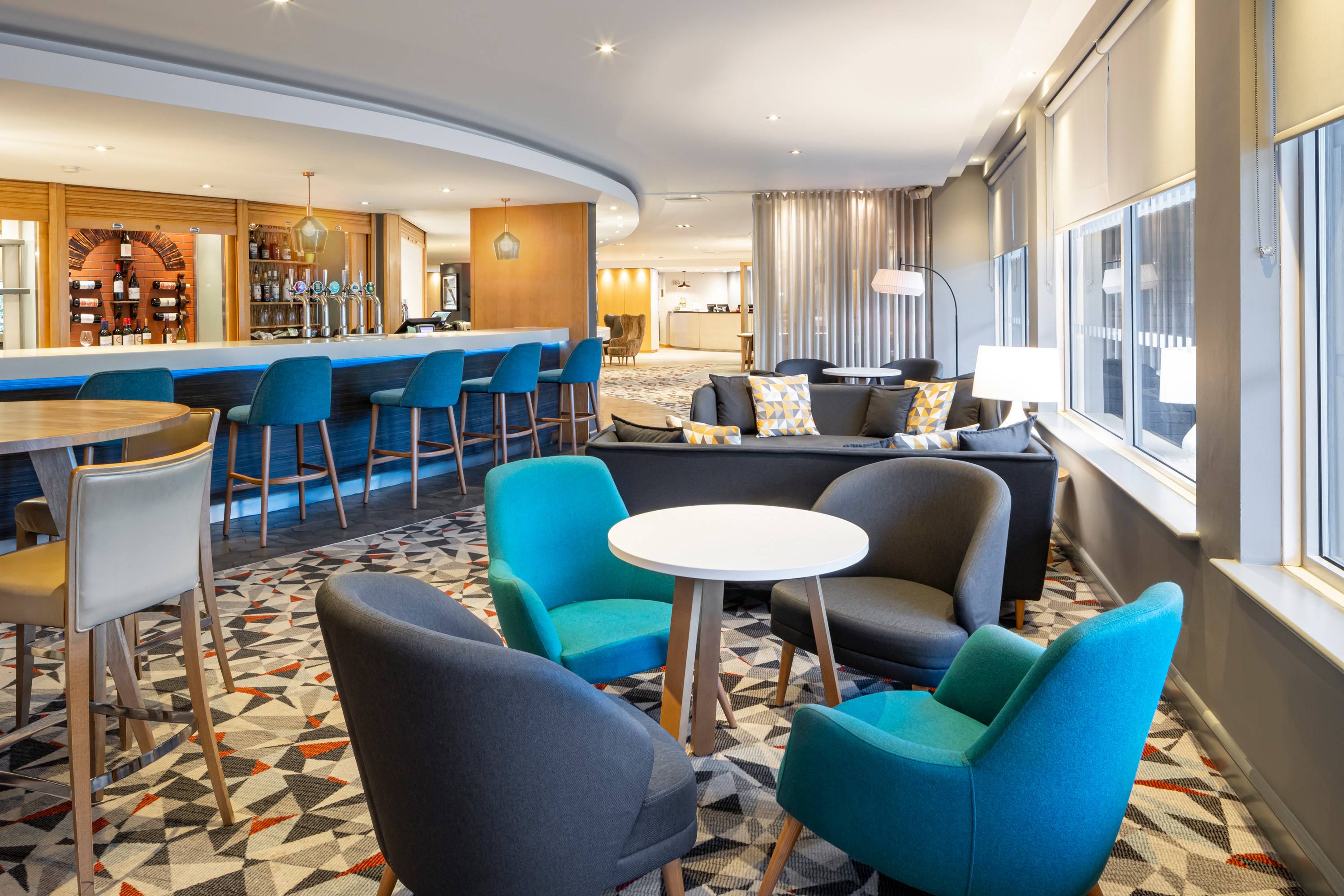 Holiday Inn Reading South M4 Jct 11, an IHG Hotel