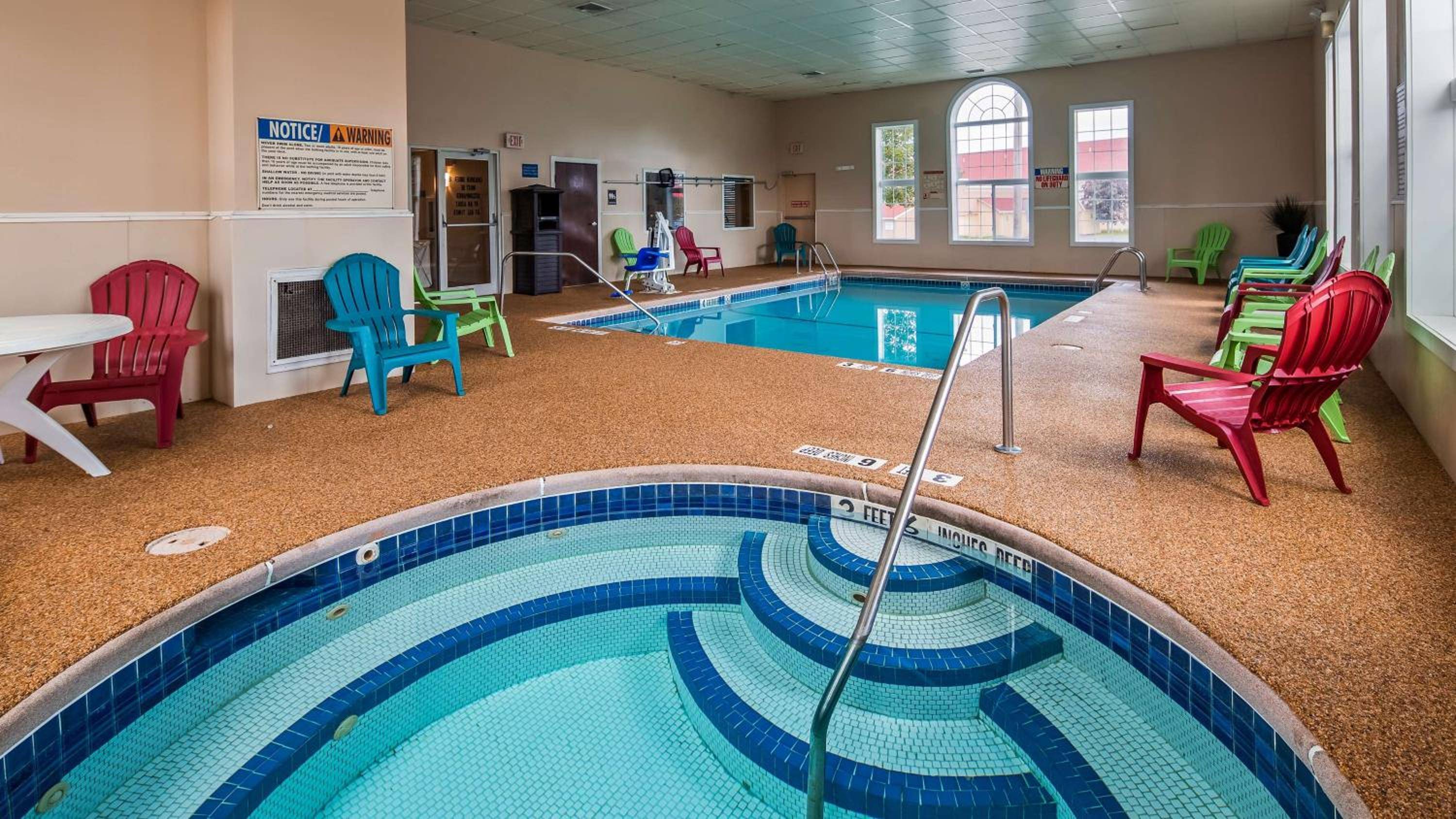 Best Western Crown Inn & Suites - Batavia