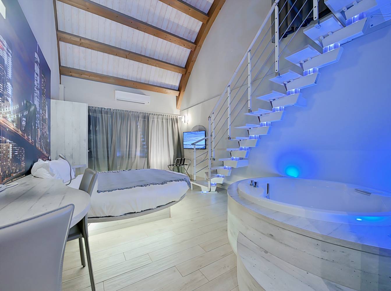 Hotel Seven rooms