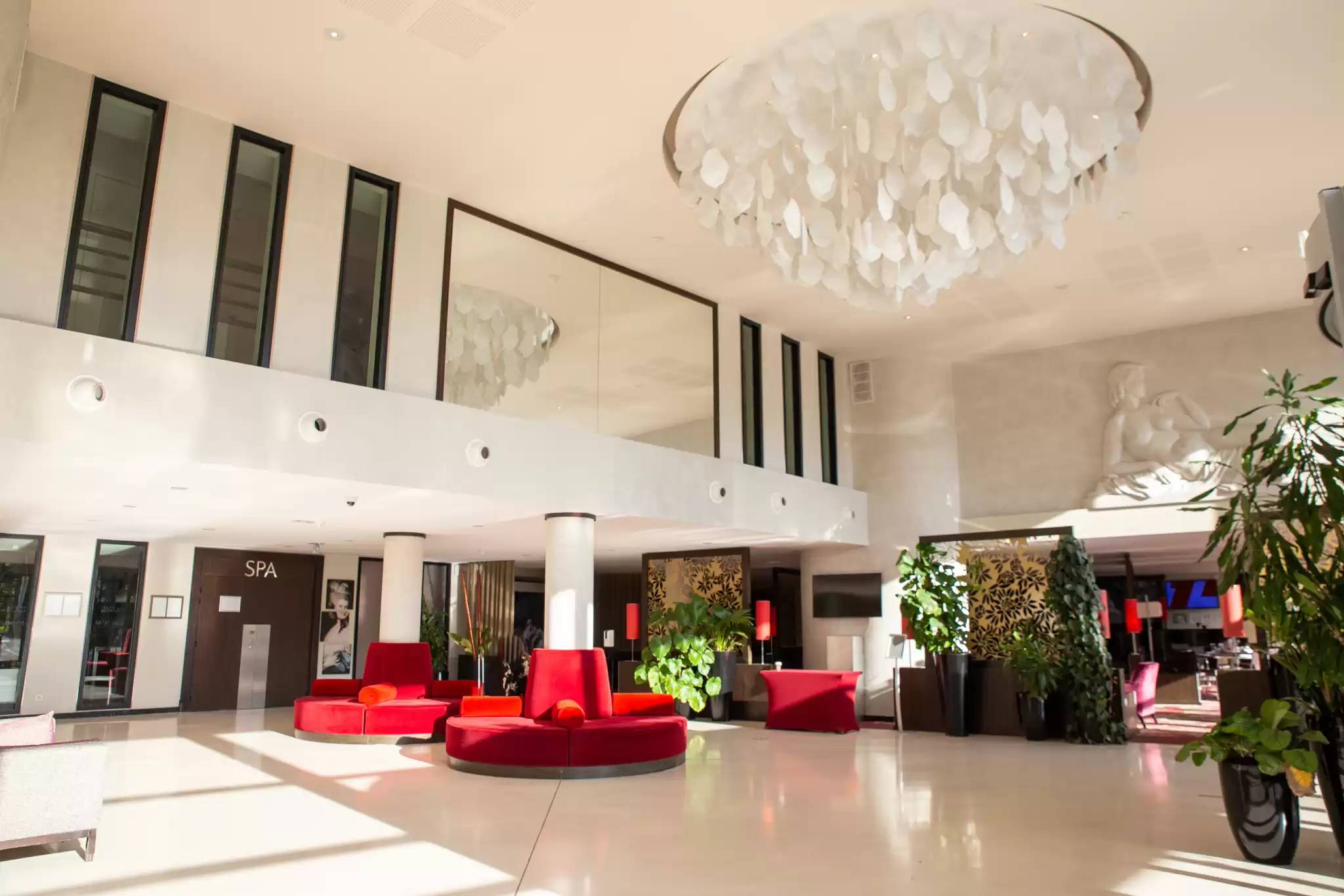 Clarion Paris CDG Airport