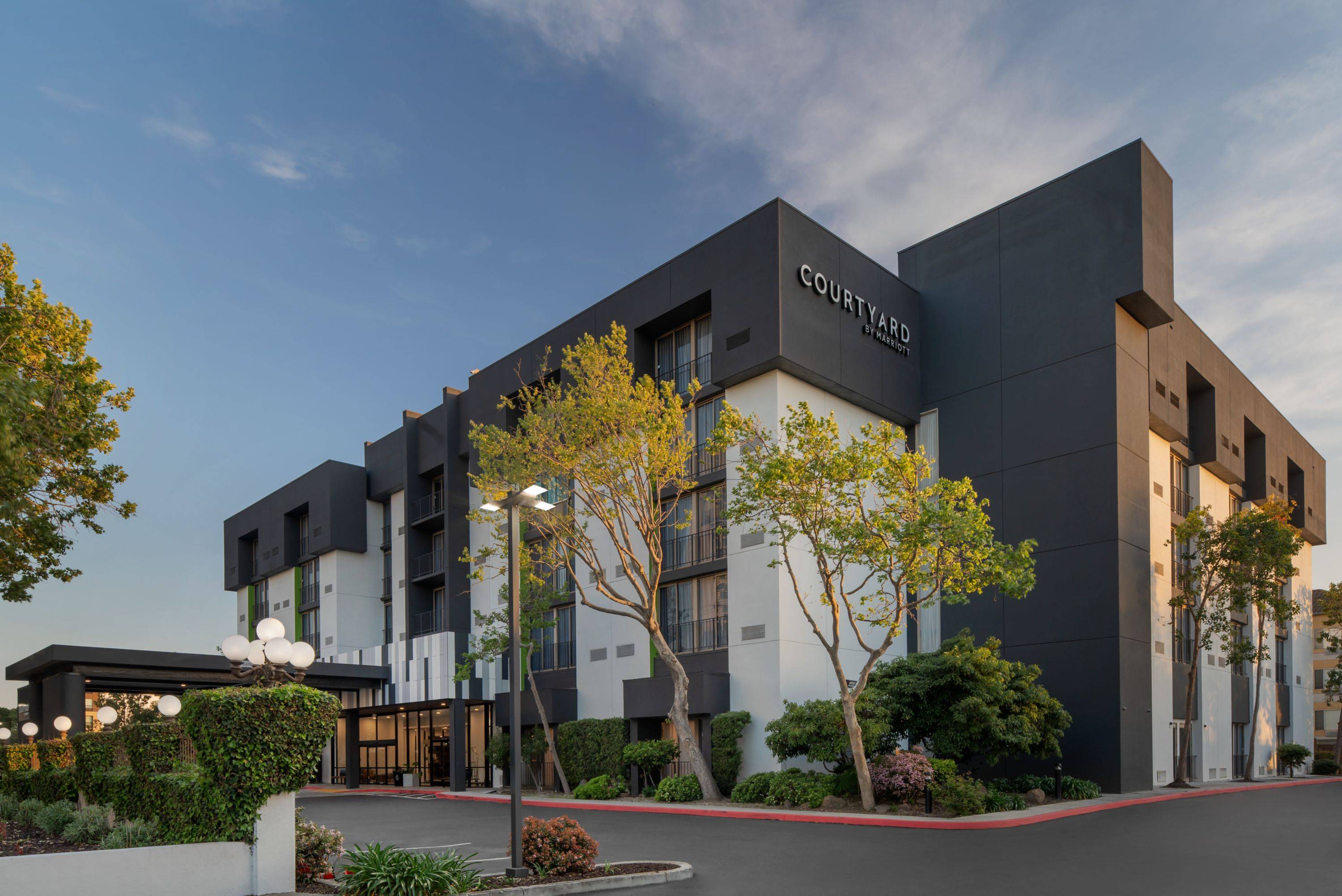 Courtyard San Jose Airport