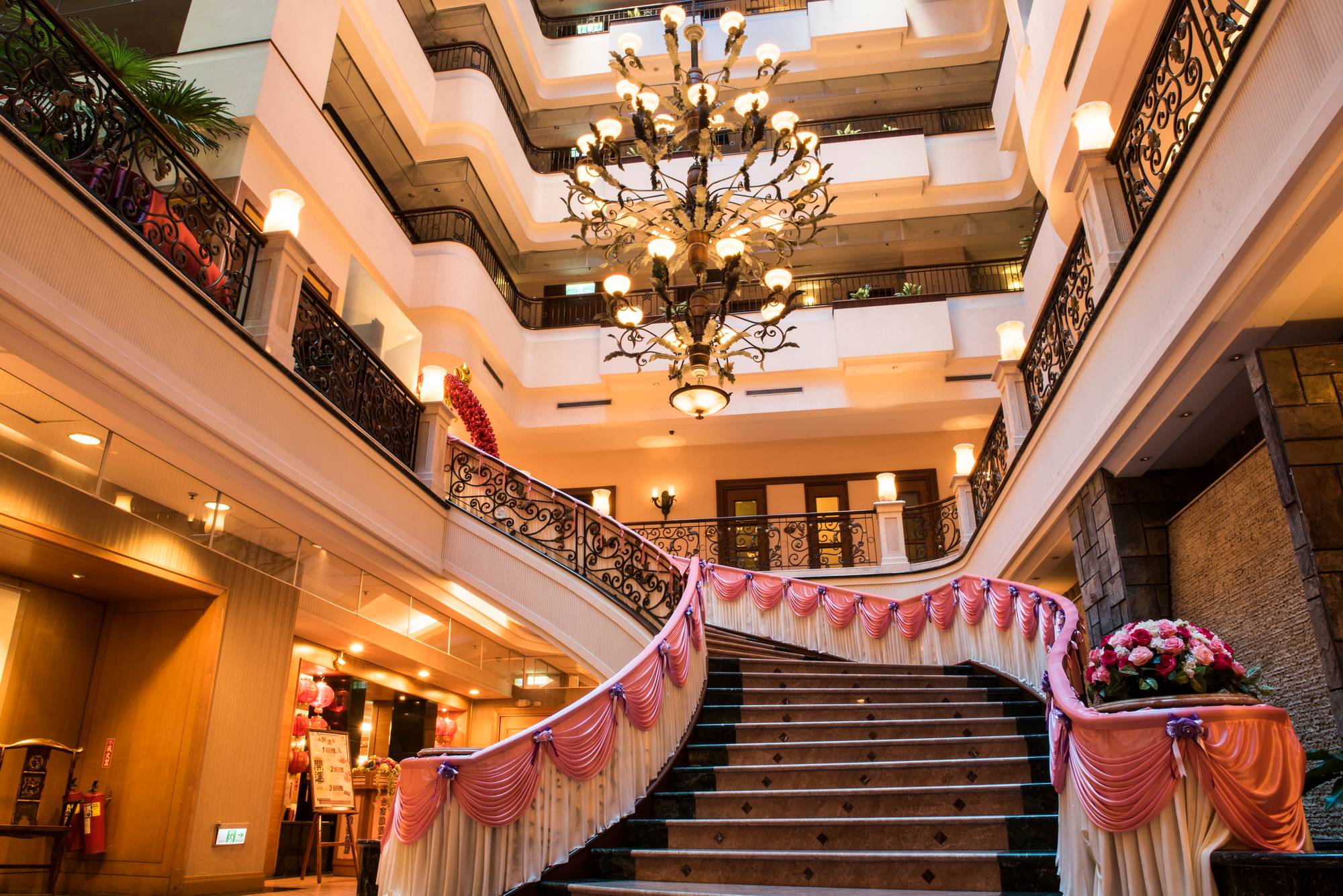 台南維悅酒店 Wei-Yat Grand Hotel 
