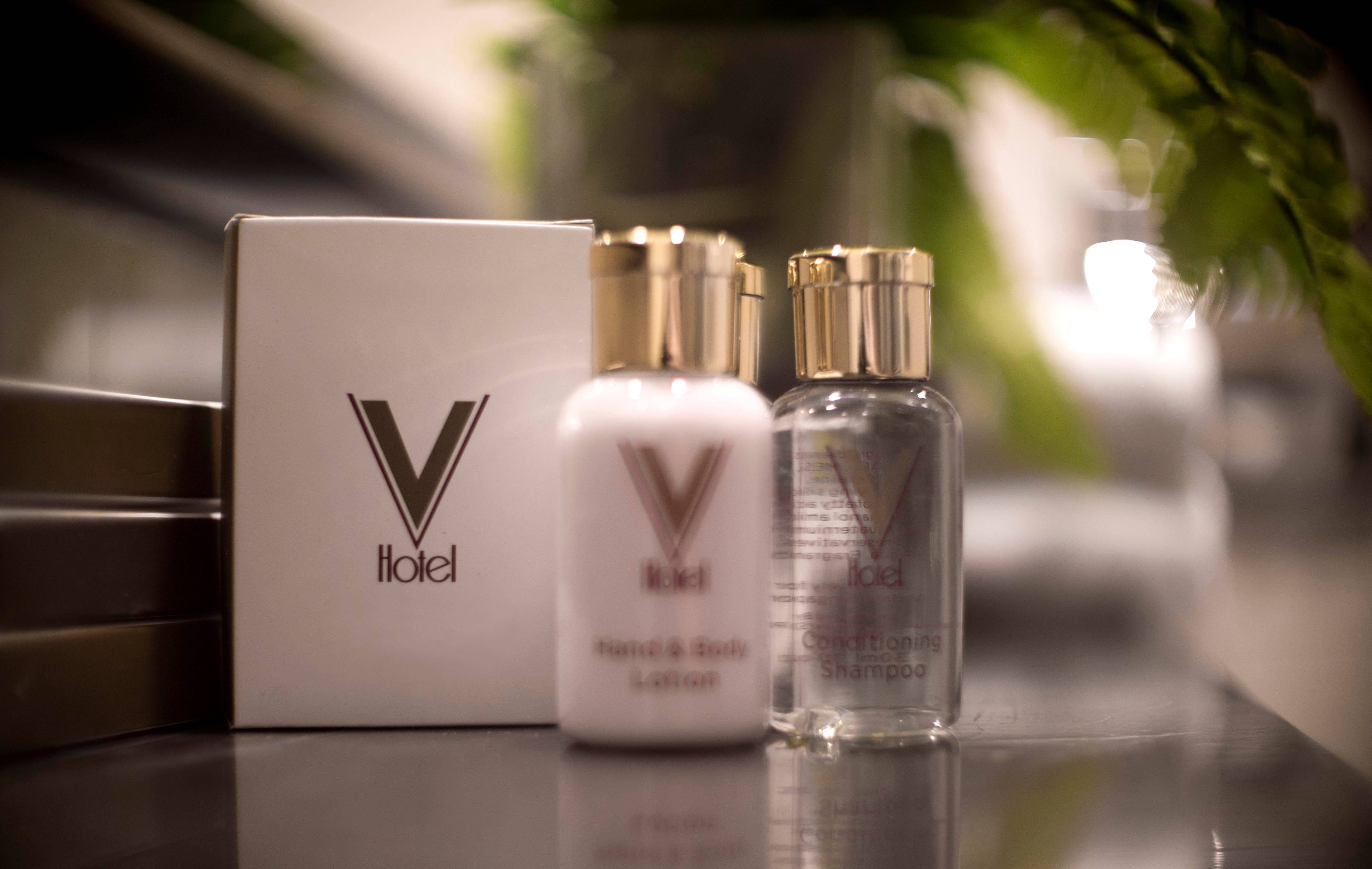 V Hotel Bencoolen