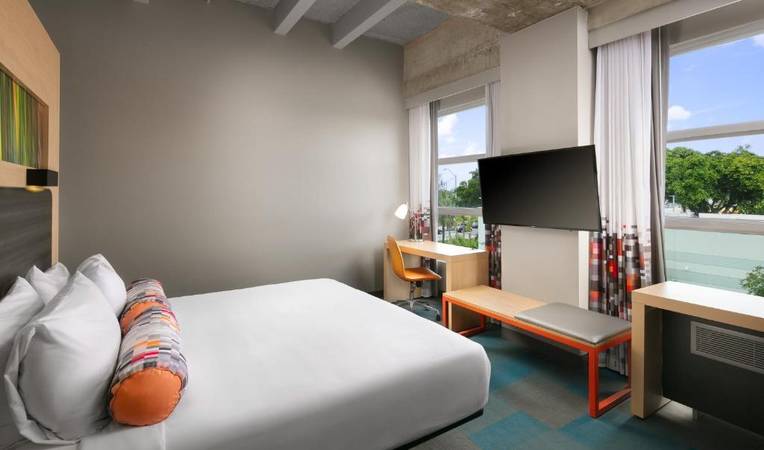 Aloft Miami Airport