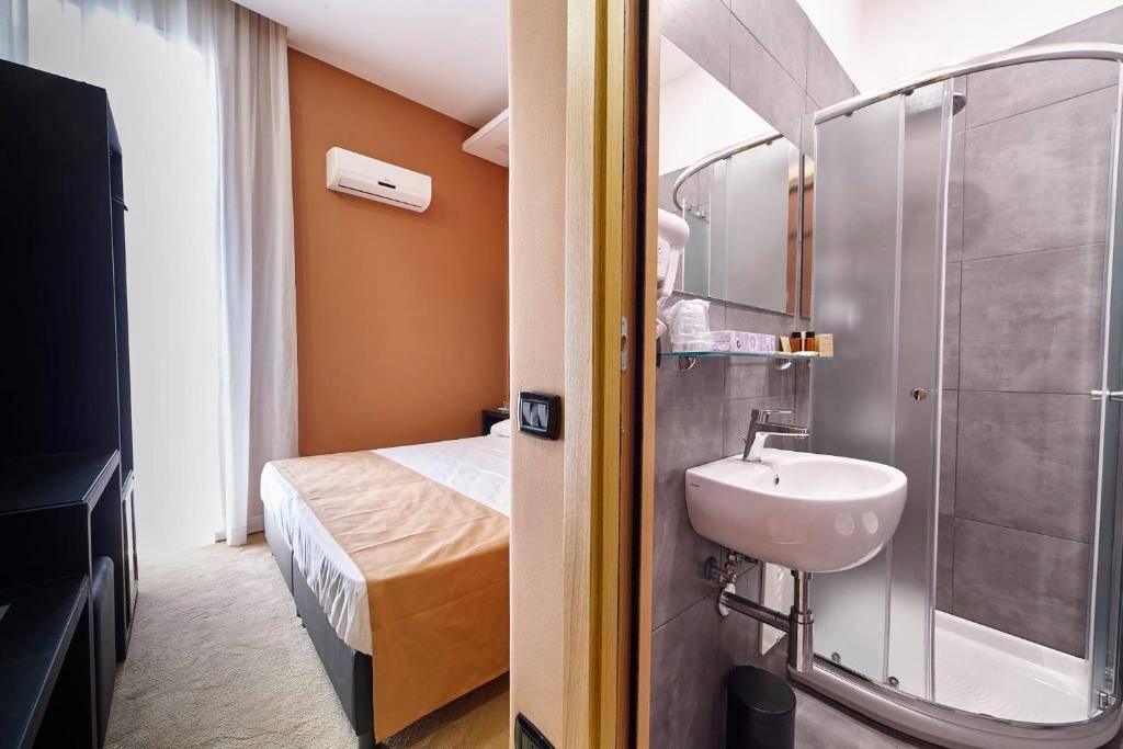 Sweet Central Hotel