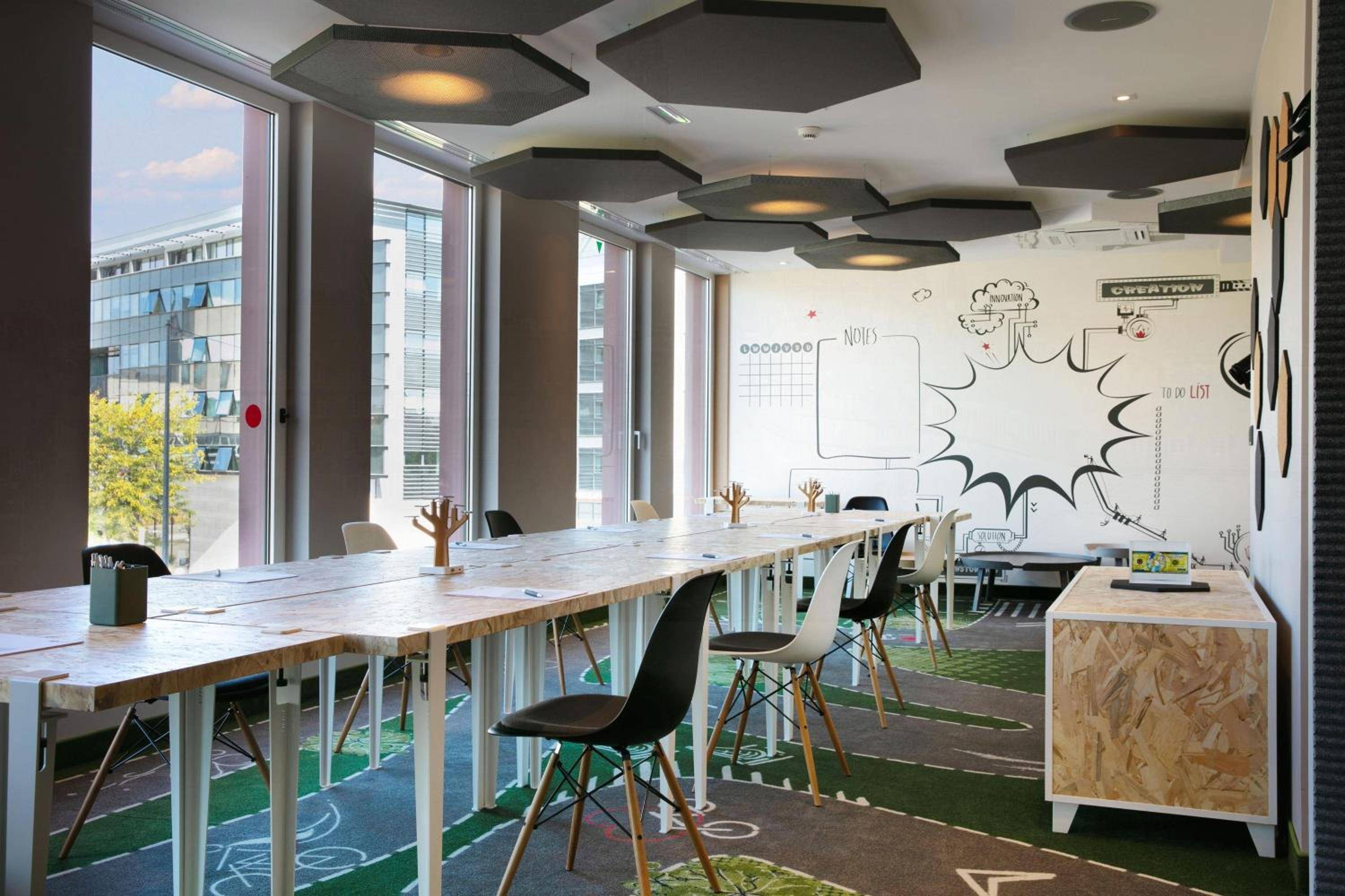 Aloft Strasbourg City Centre