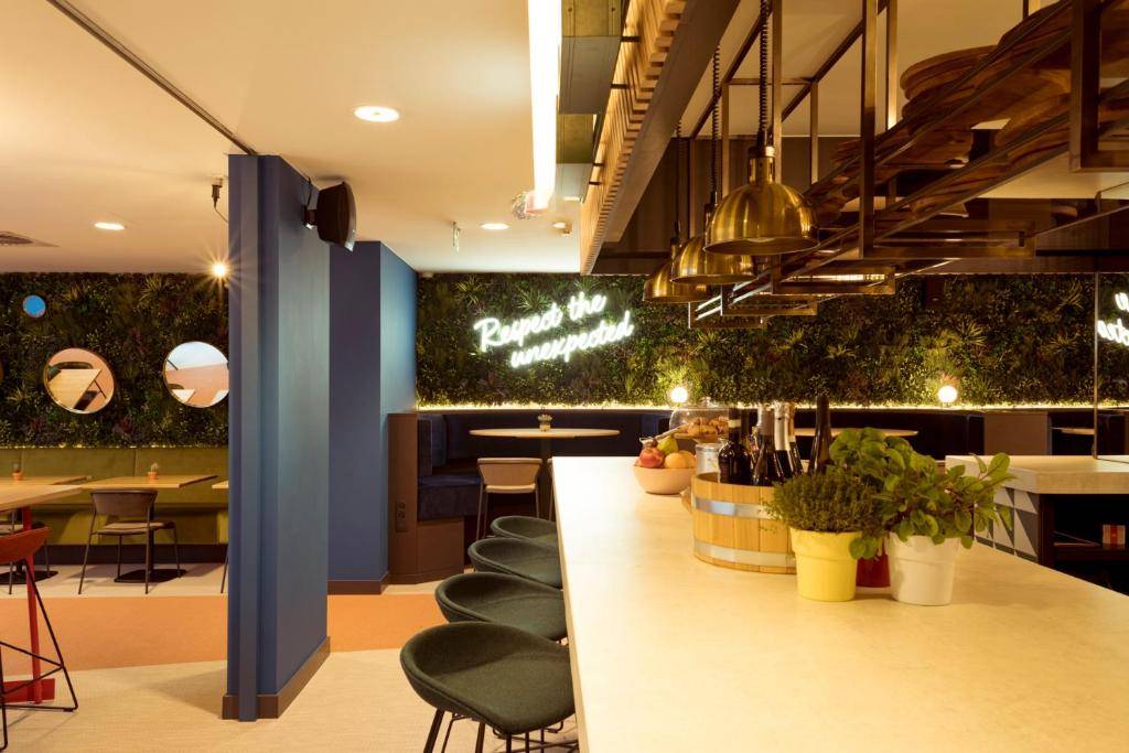 B&B HOTEL Brussels Centre Louise, Louise 28 during the day