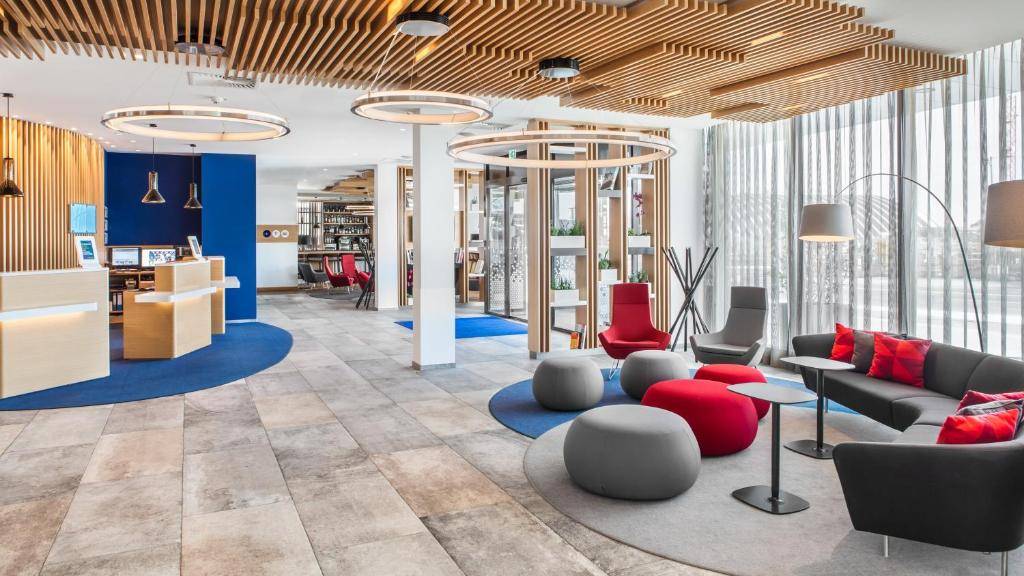 Holiday Inn Express Munich City West, an IHG Hotel