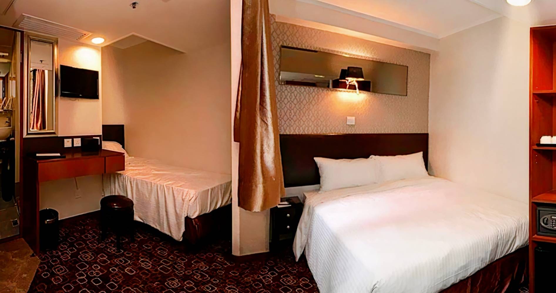 Lander Inn