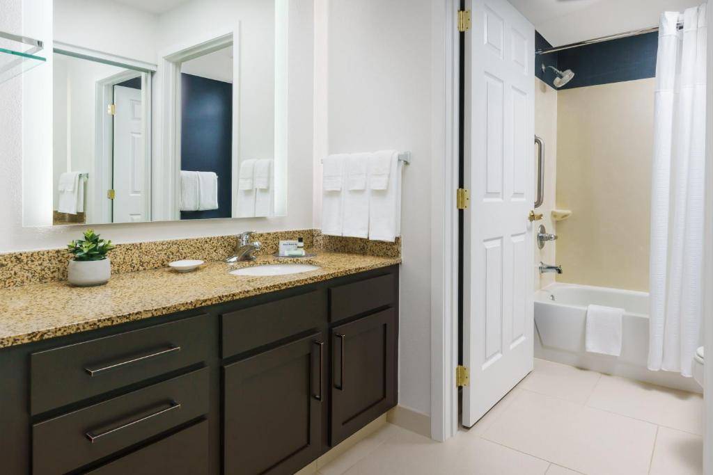 Residence Inn by Marriott Gaithersburg Washingtonian Center