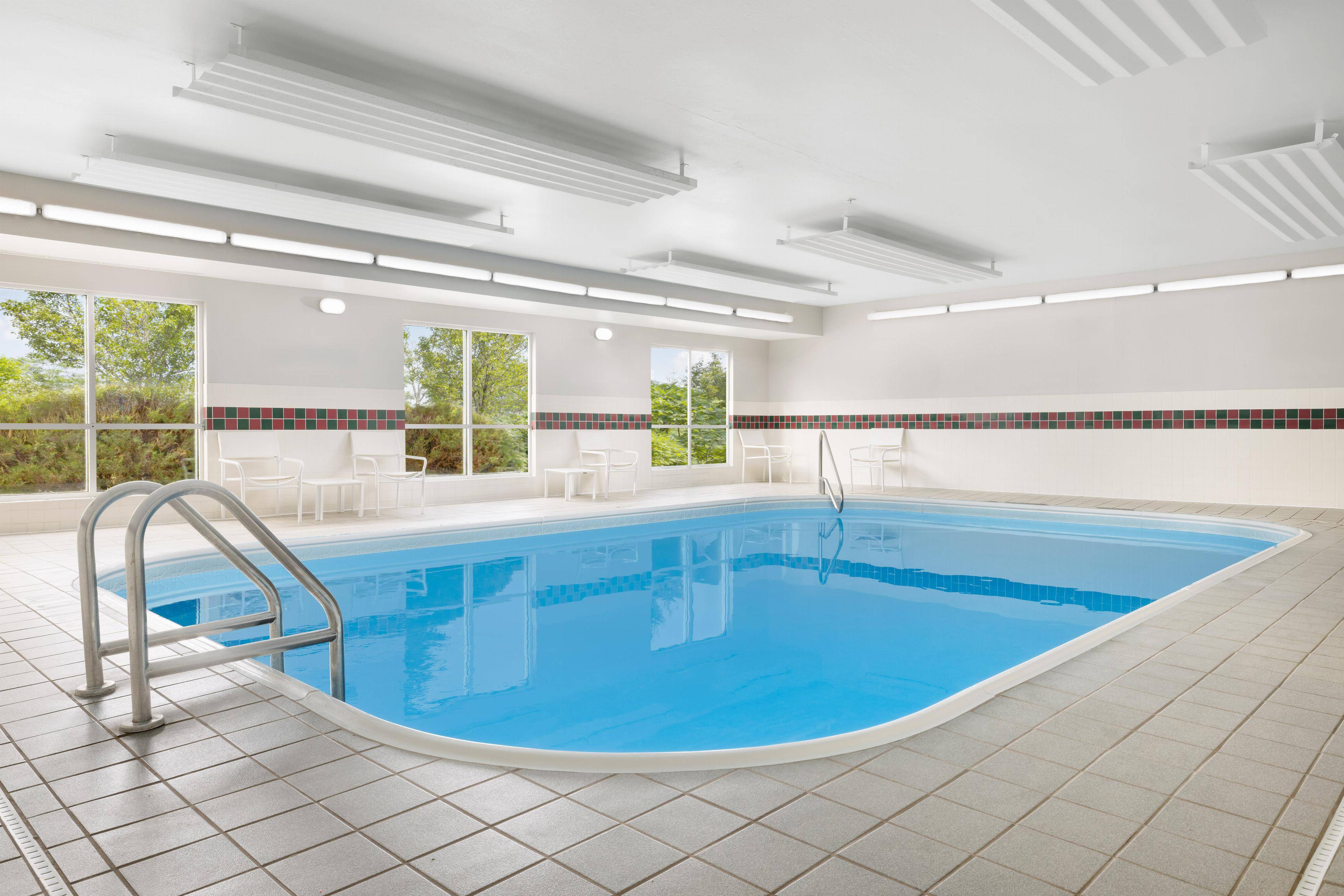 Country Inn & Suites by Radisson, Springfield, OH