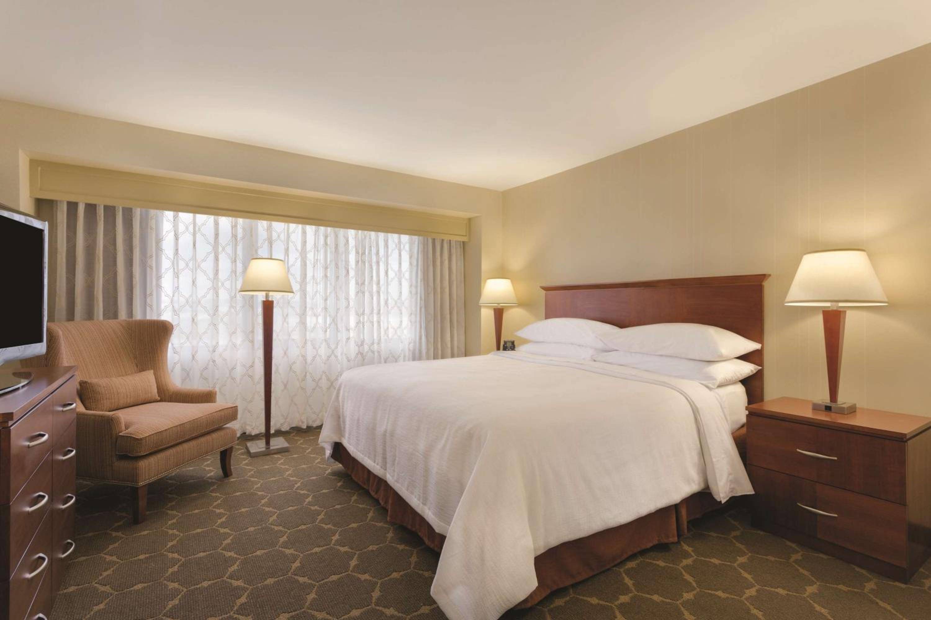 Embassy Suites by Hilton Denver Tech Center