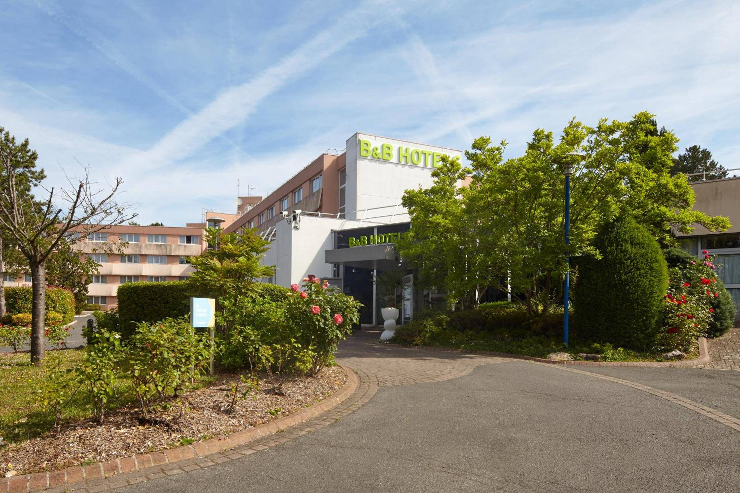 B&B Hôtel Cergy Port