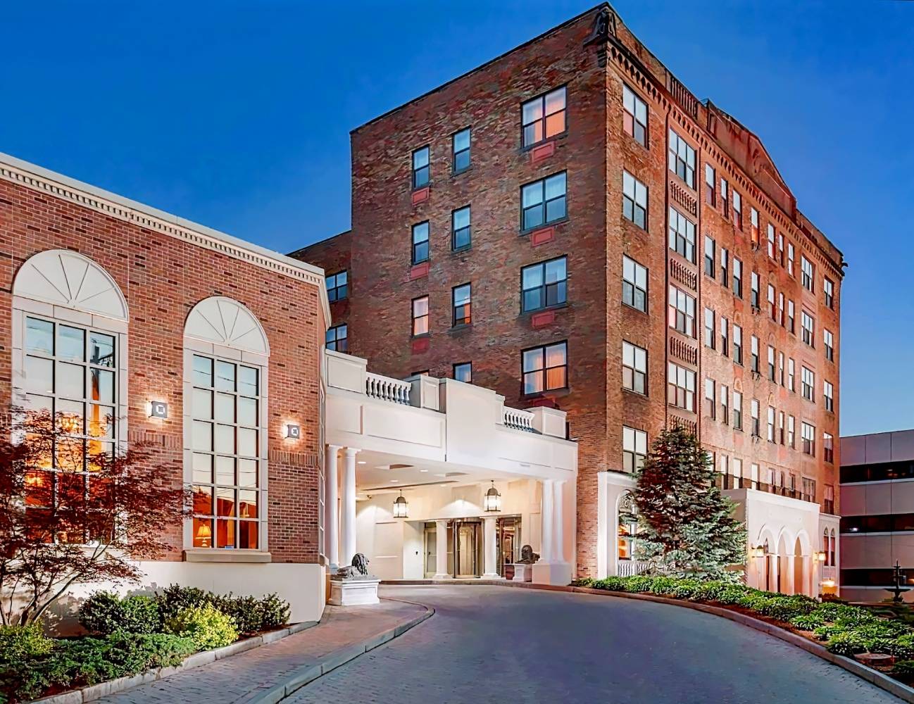 Collegian Hotel & Suites, Trademark Collection by Wyndham