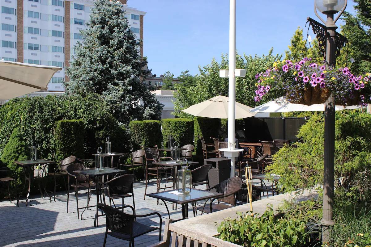 Garden City Hotel