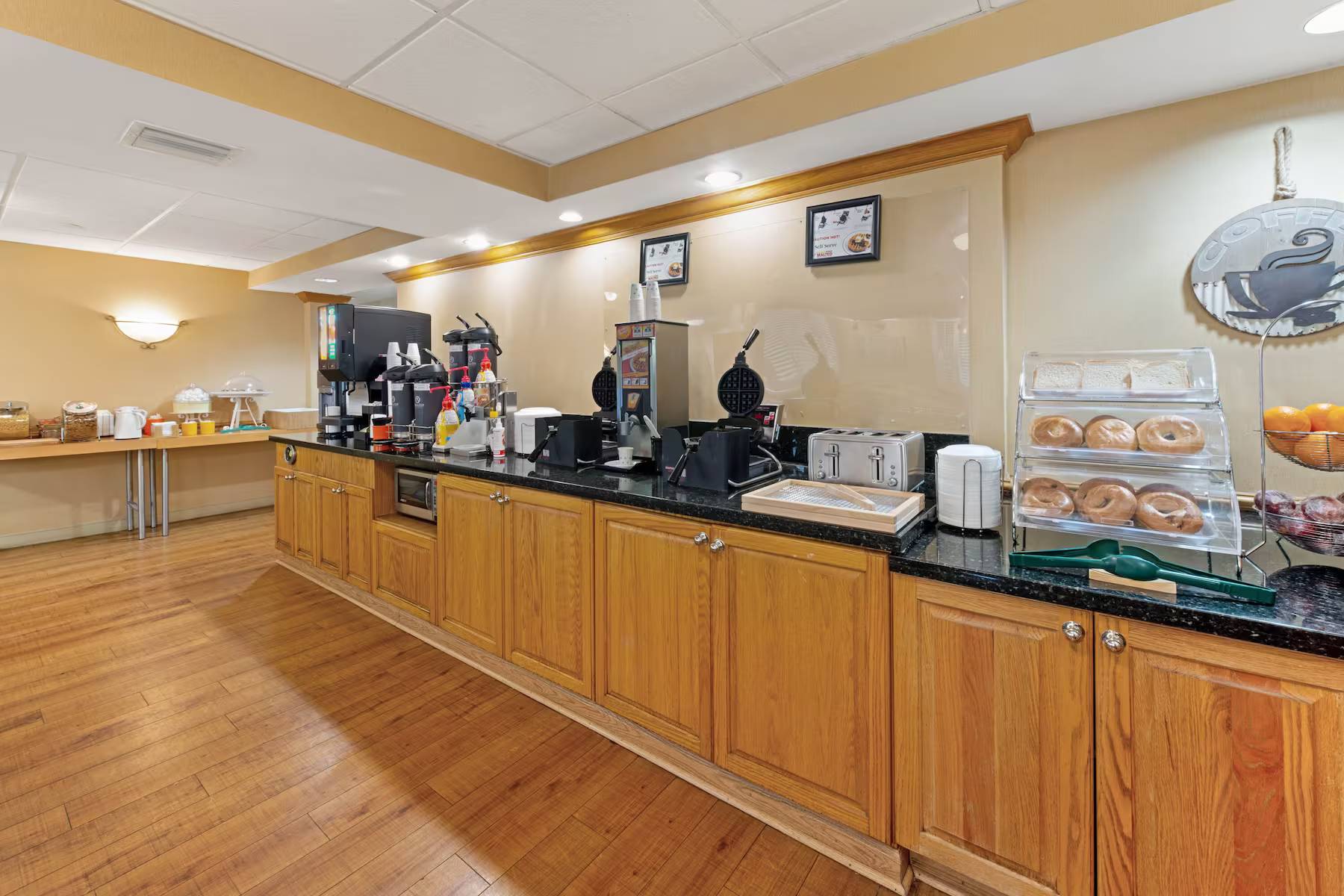 La Quinta Inn & Suites by Wyndham Coral Springs South