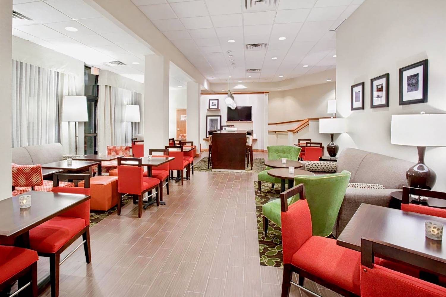 Hampton Inn & Suites Parker