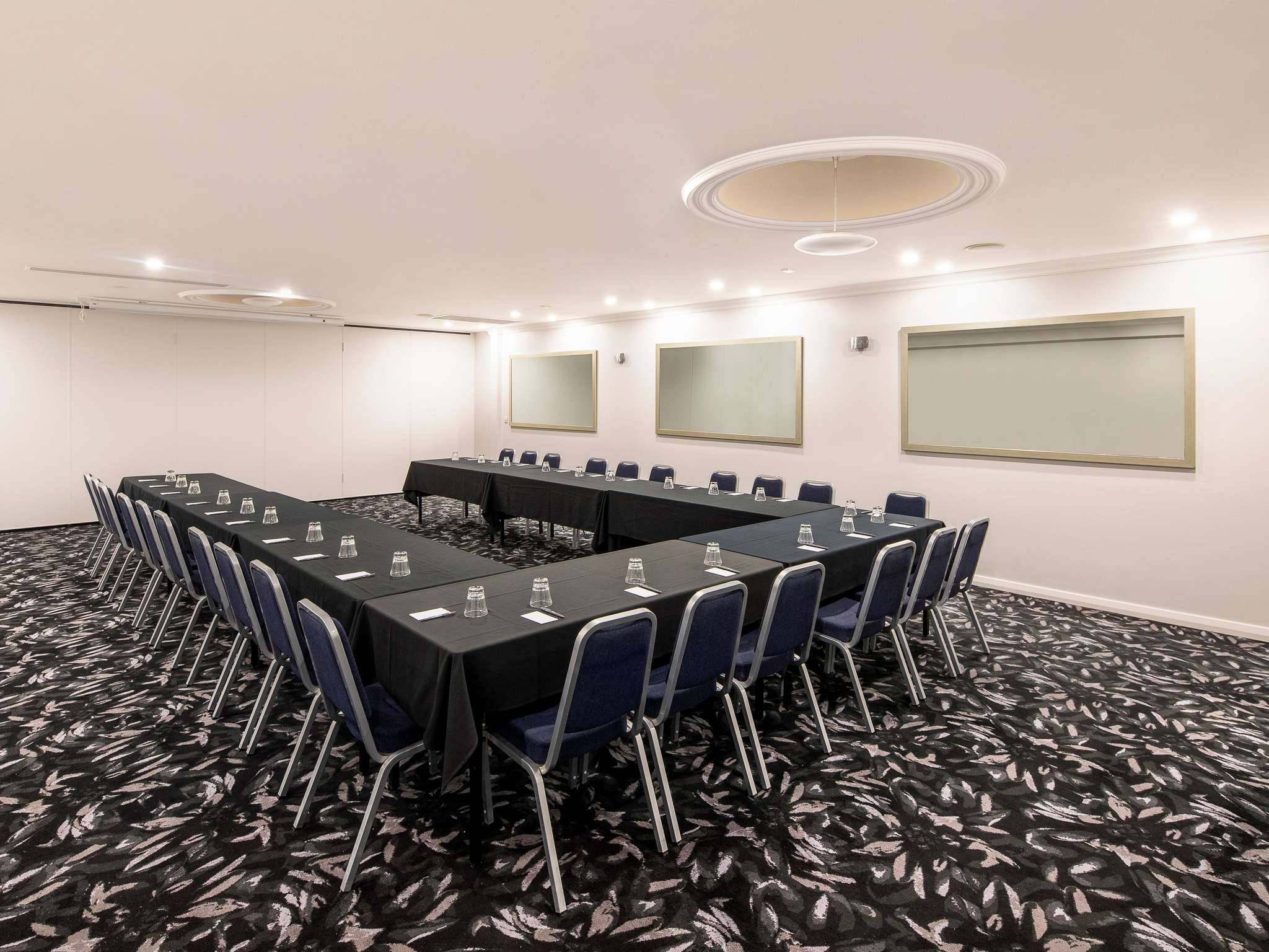 Mercure Perth On Hay