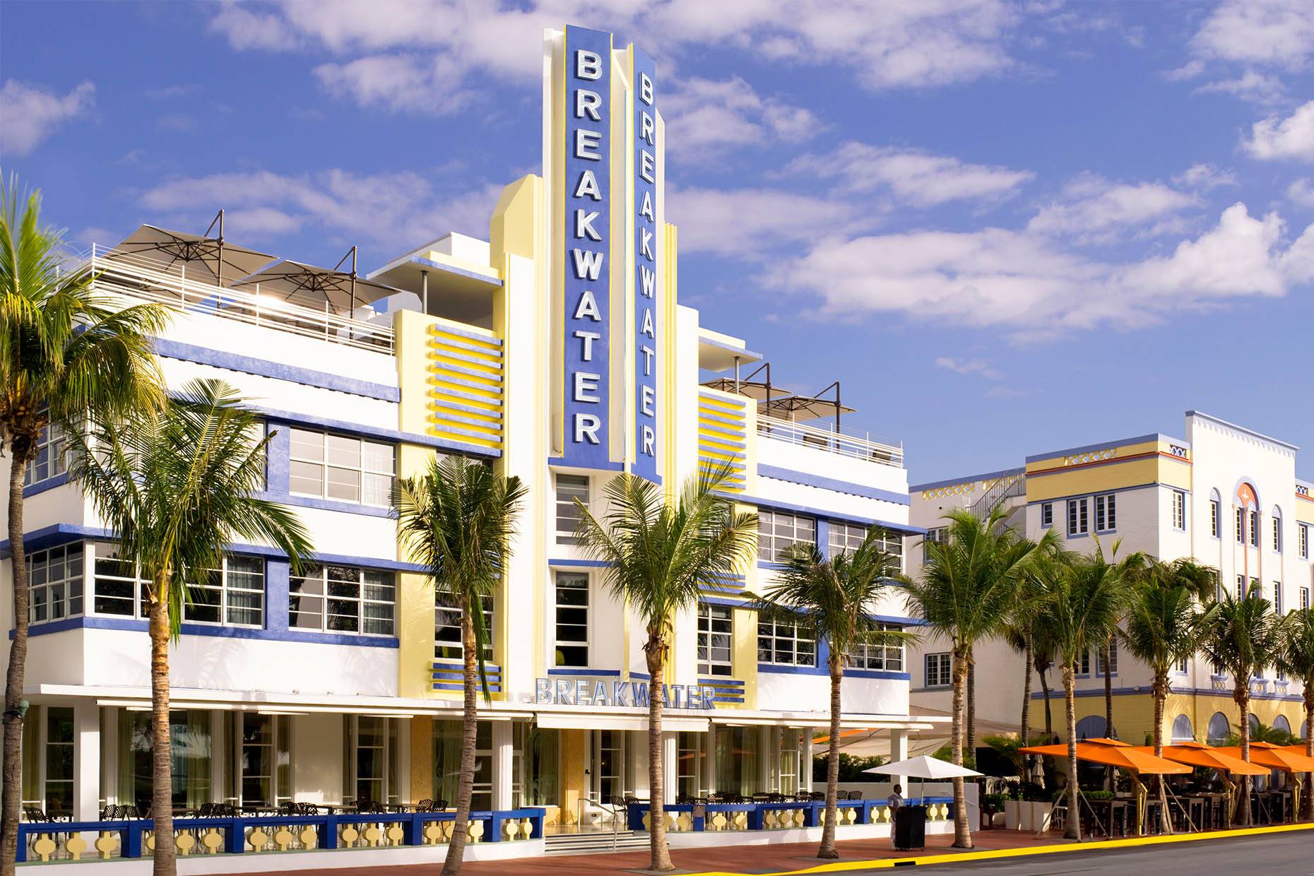 Hotel Breakwater South Beach