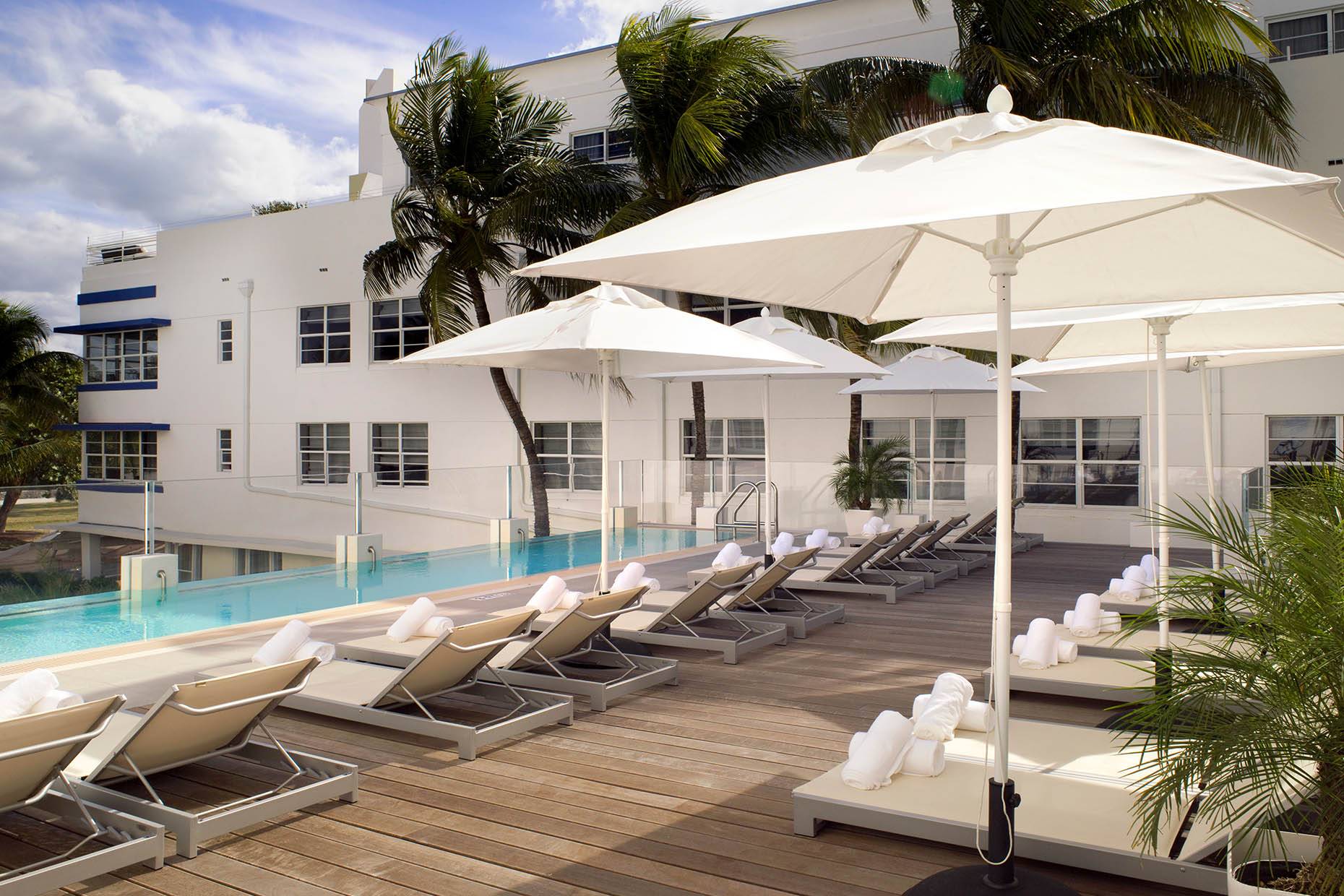 Hotel Breakwater South Beach