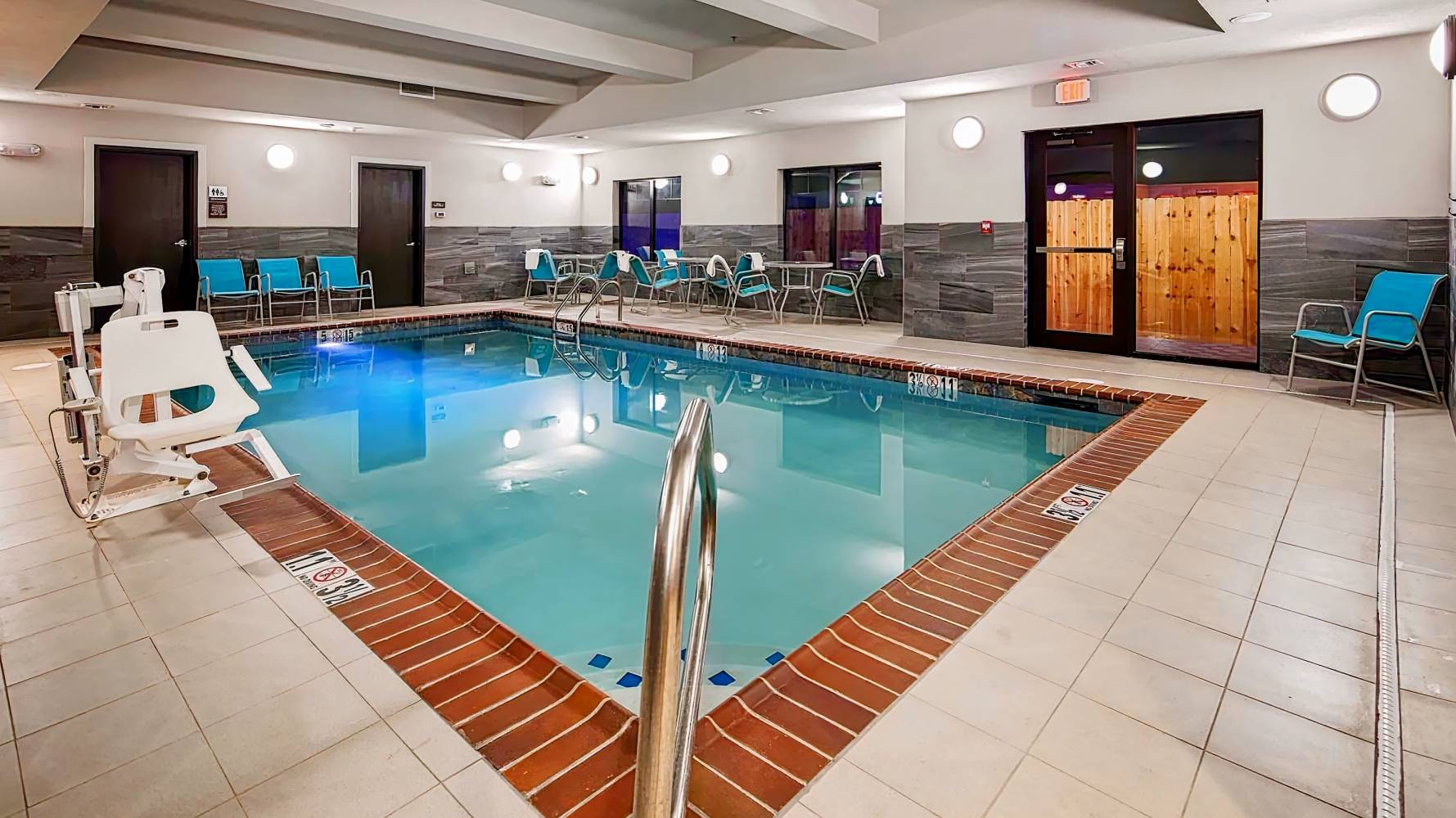 Best Western Plus Prien Lake Inn & Suites