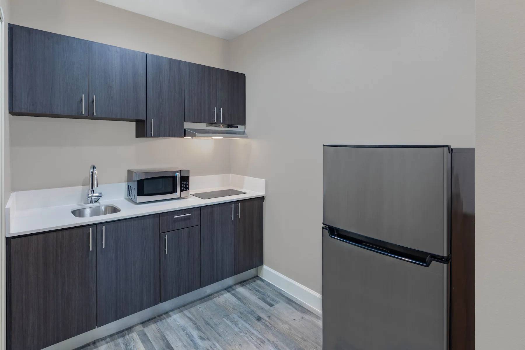 Super 8 by Wyndham Houston NW Beltway 8