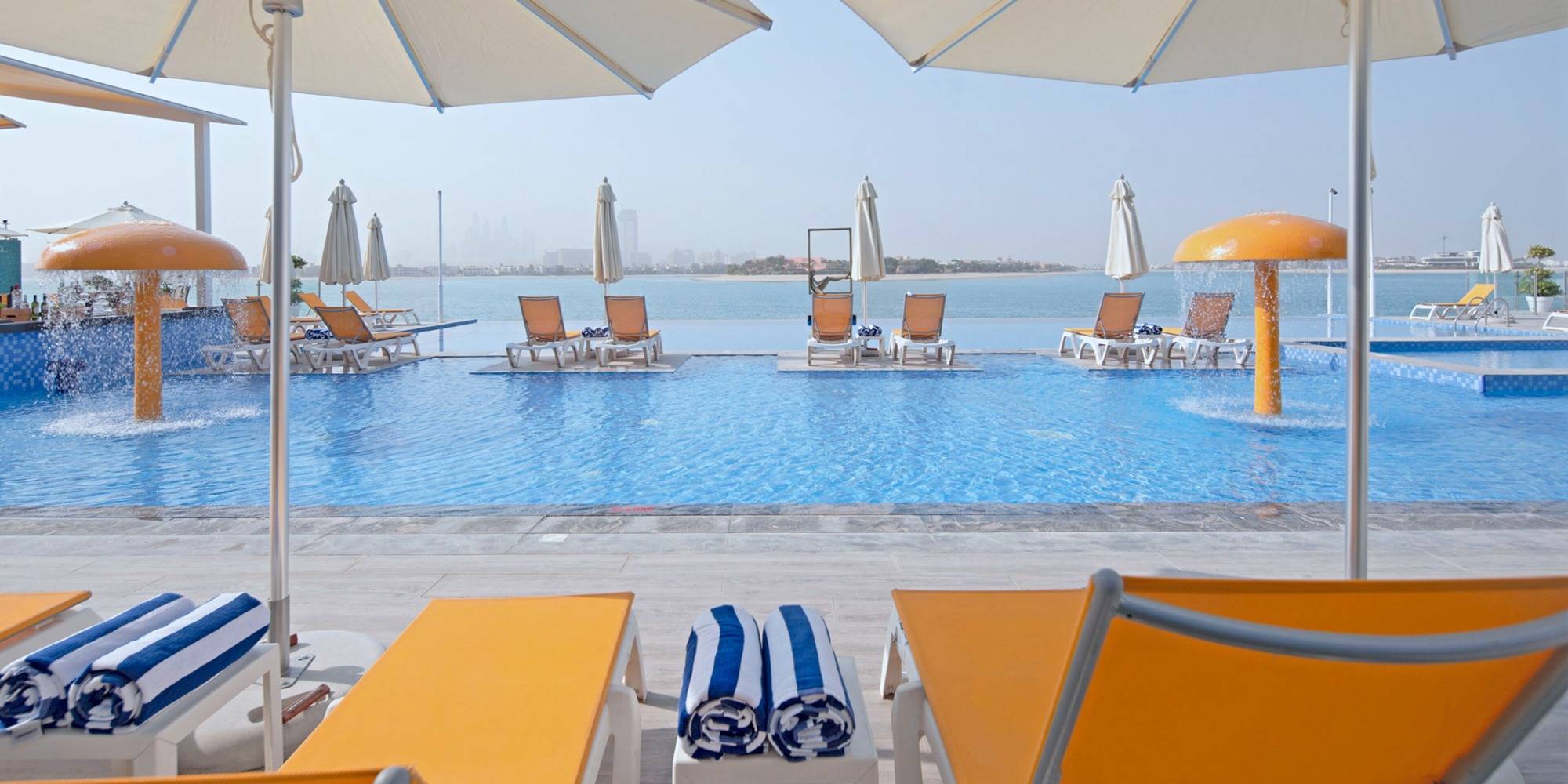C Central Hotel and Resort The Palm