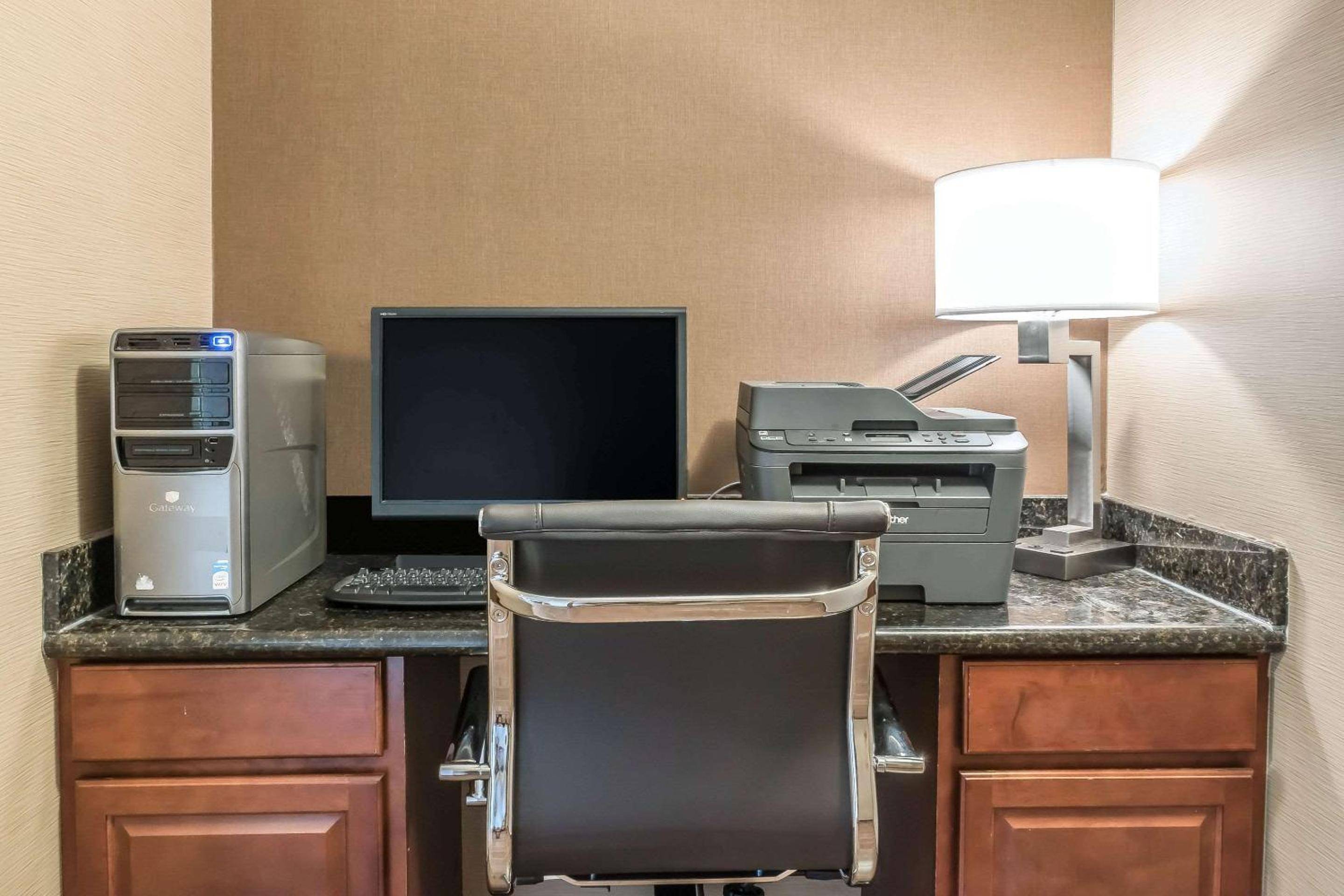 Comfort Inn Lancaster County