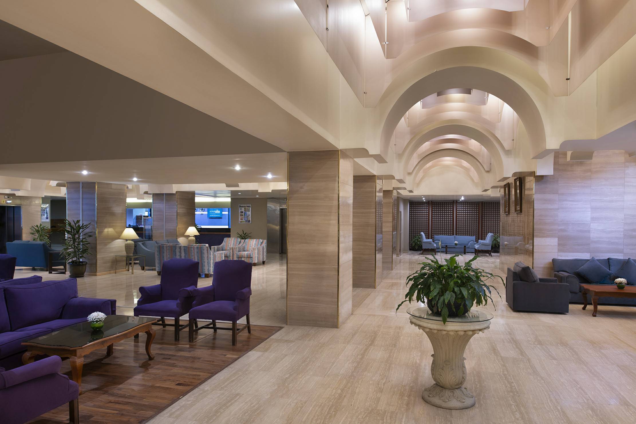 Treffen House Hotel