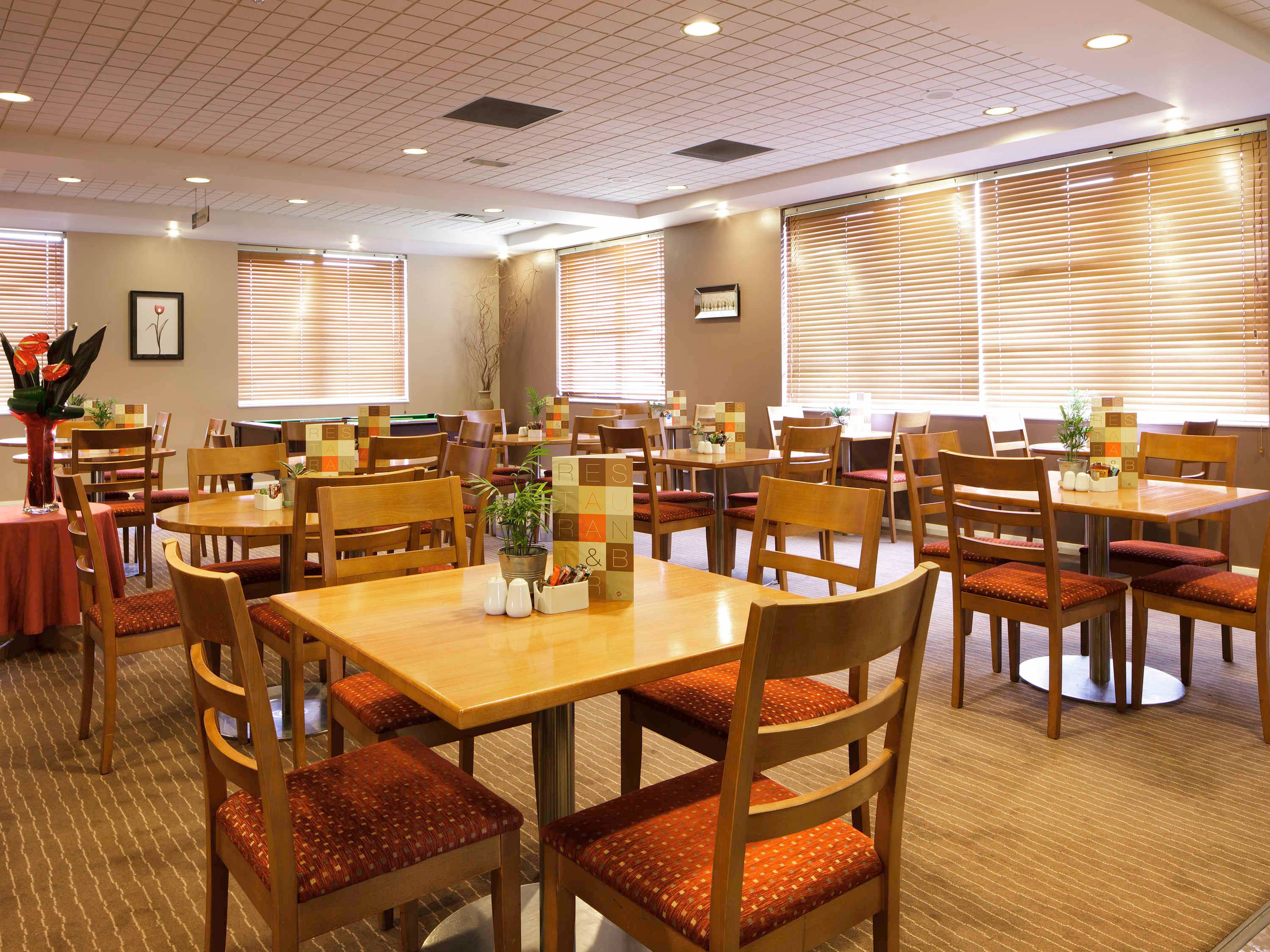 ibis Chesterfield Centre - Market Town