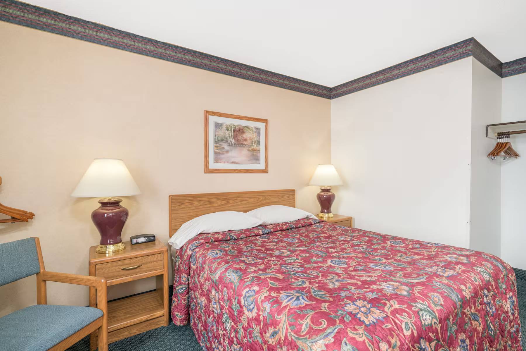 Super 8 by Wyndham Superior WI