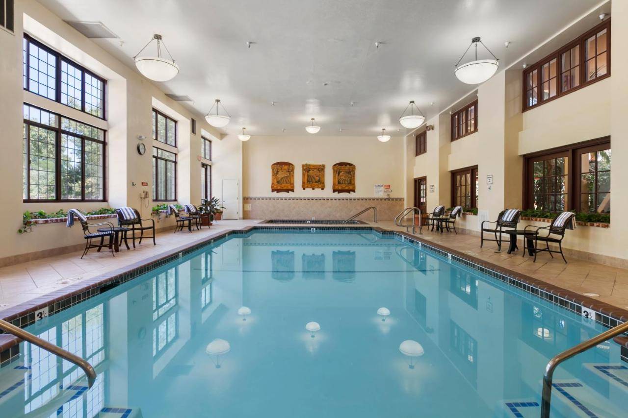 Embassy Suites by Hilton Napa Valley