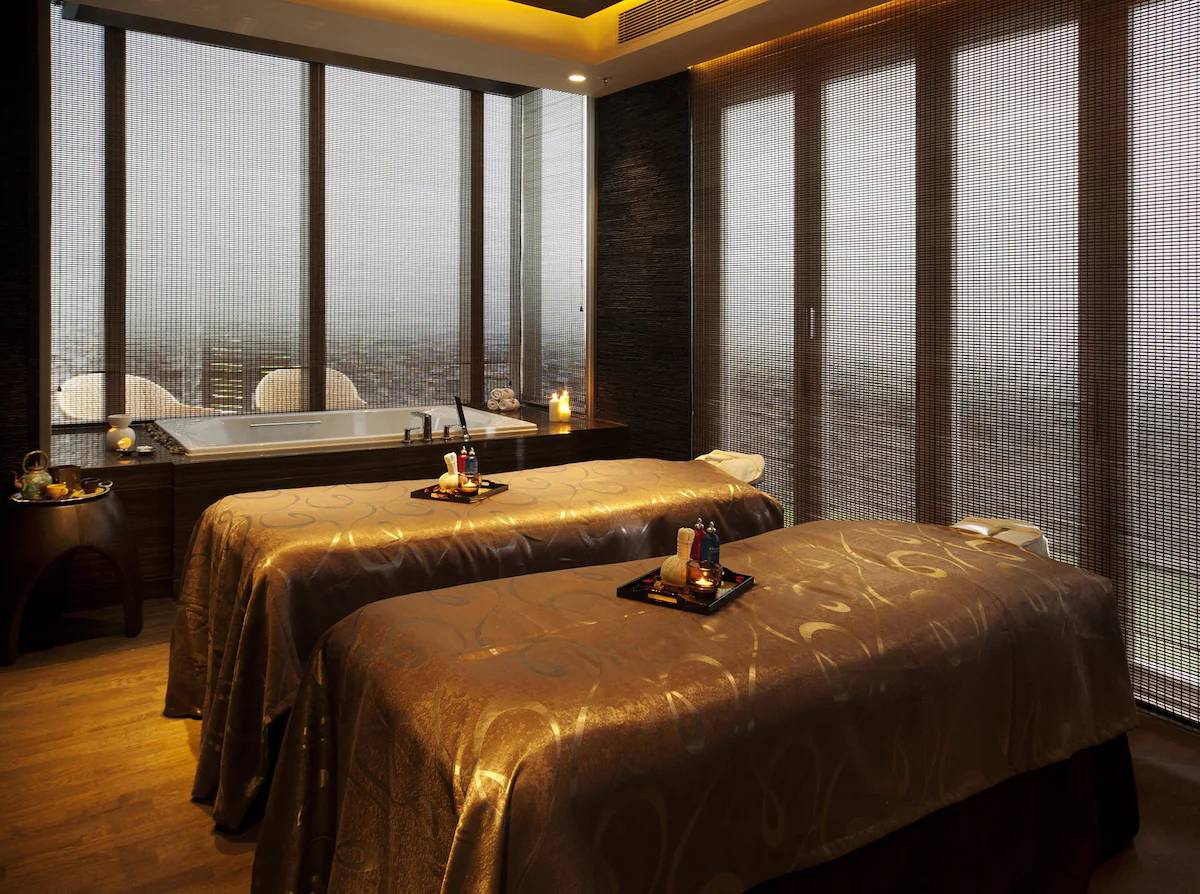 Crowne Plaza Hong Kong Kowloon East, an IHG Hotel