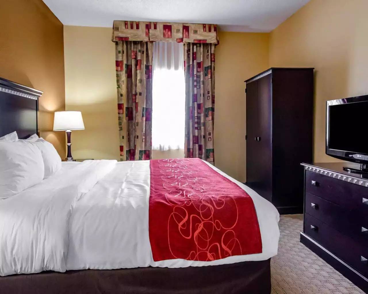 Comfort Suites Louisville East