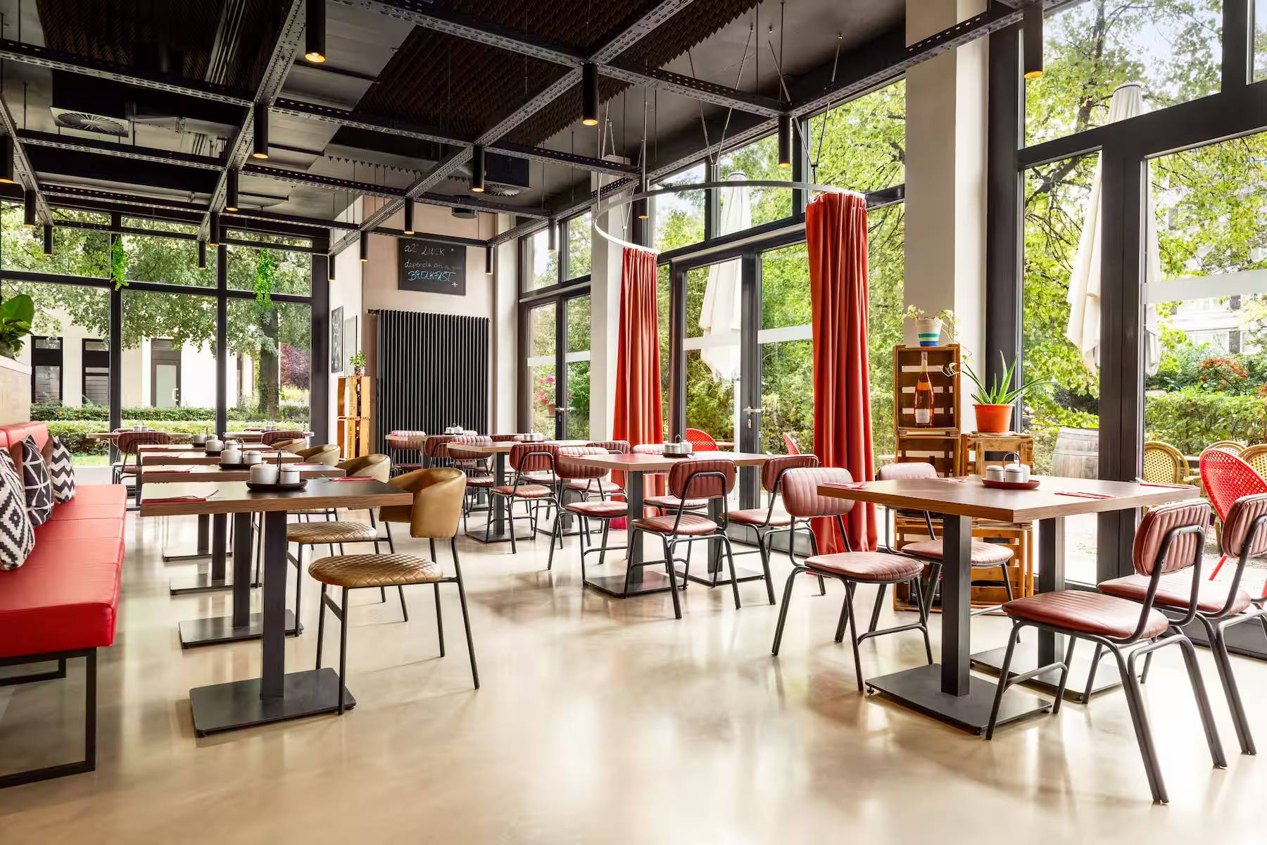 Vienna House Easy by Wyndham München