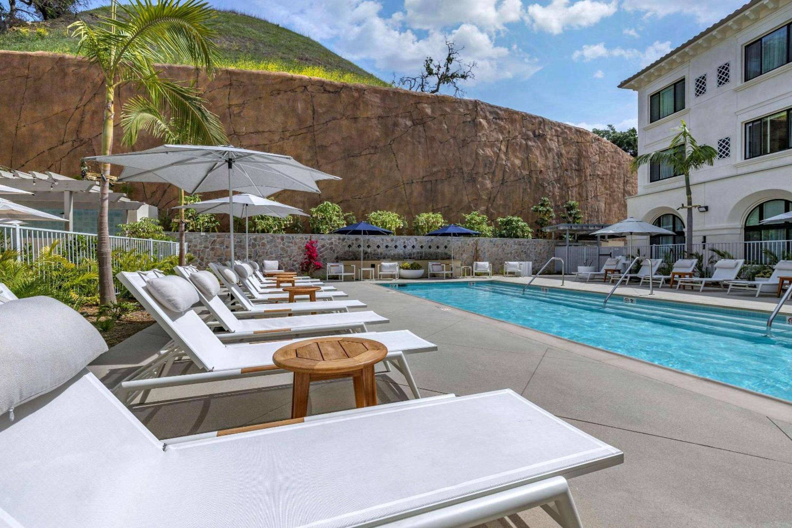 Cambria Hotel Calabasas