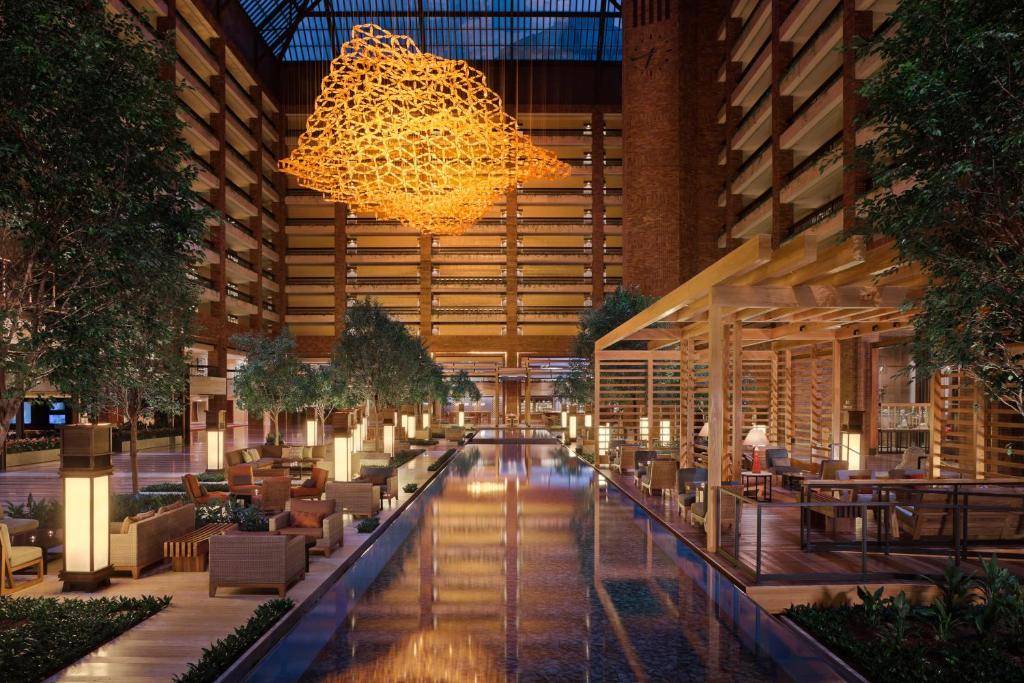 Hilton Anatole