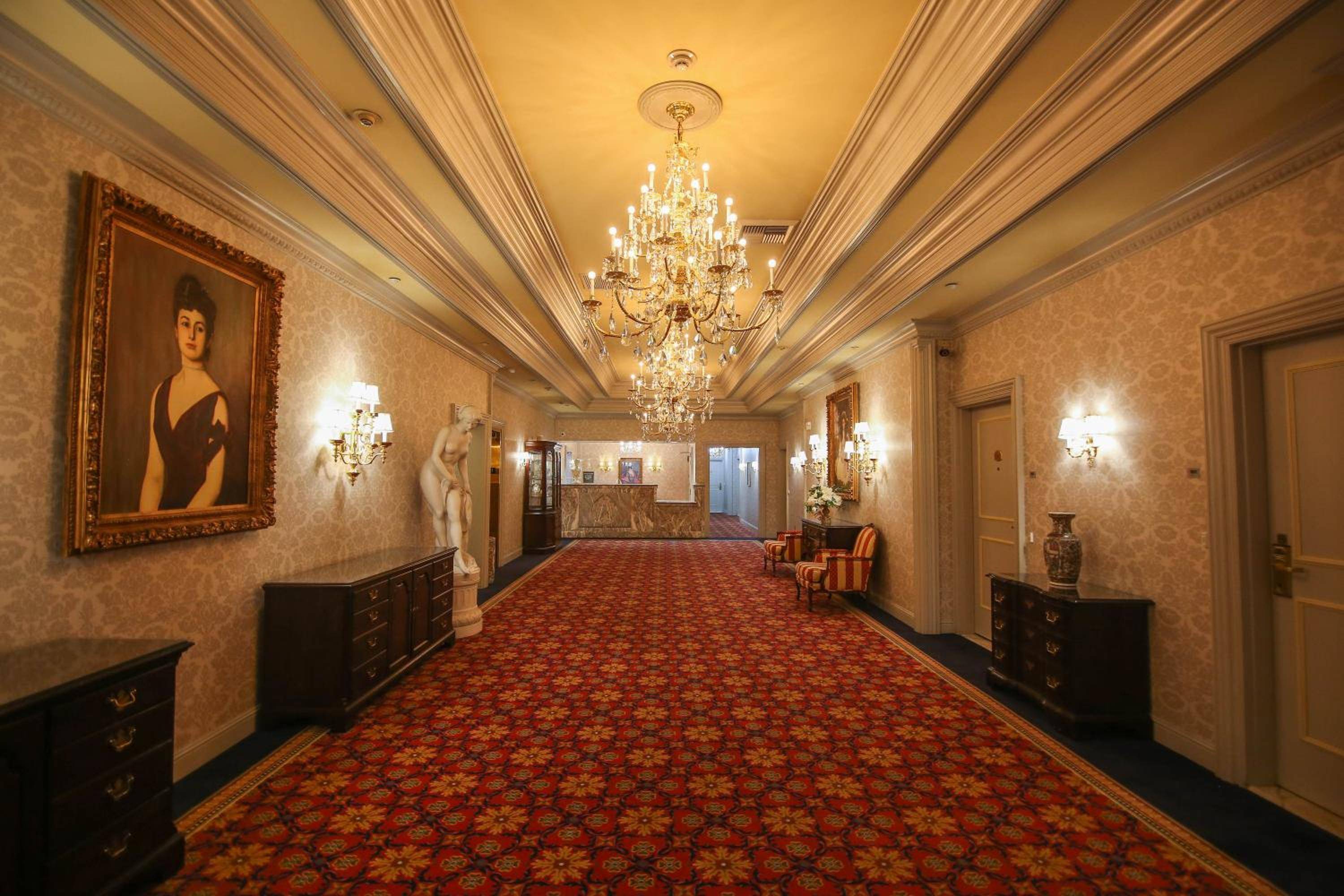 The Bristol Hotel Campbell San Jose