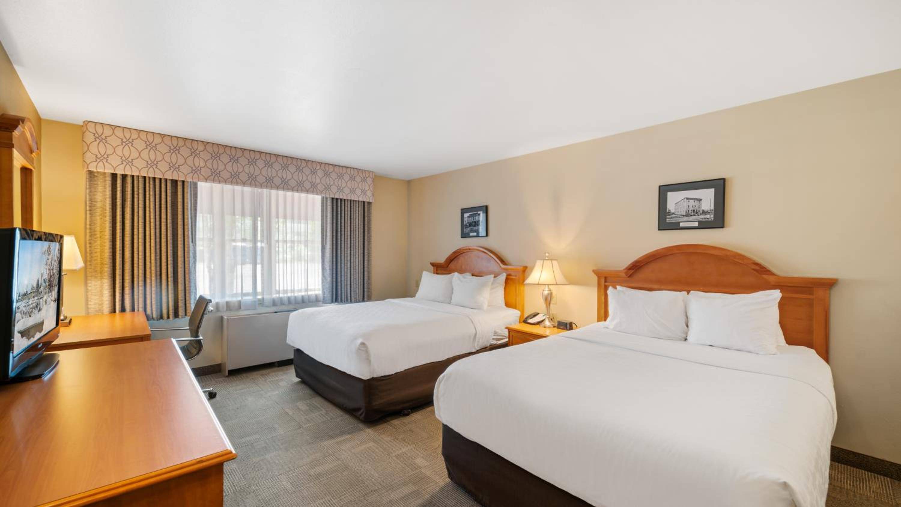 Clarion Hotel & Suites Fairbanks near Ft. Wainwright