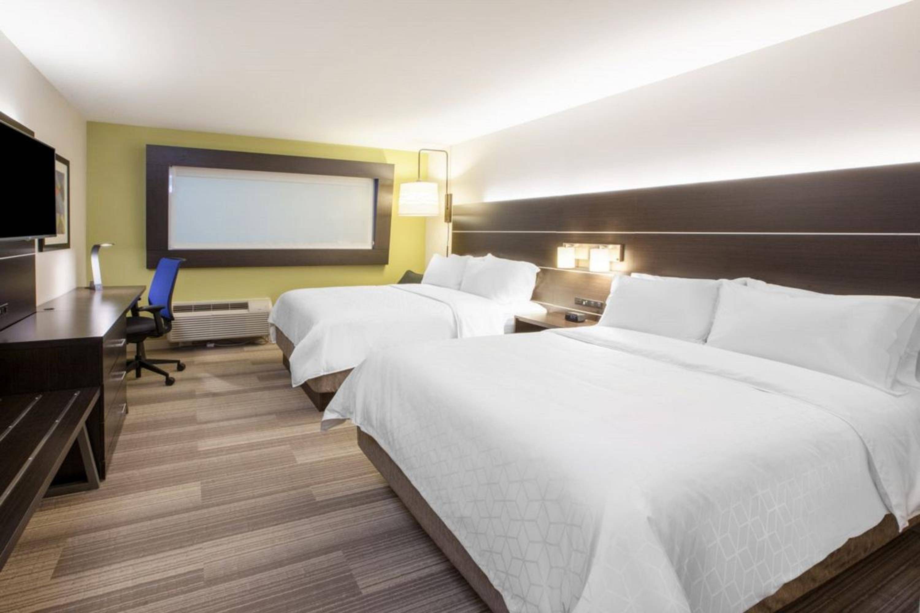 Holiday Inn Express & Suites - San Jose Airport, an IHG Hotel