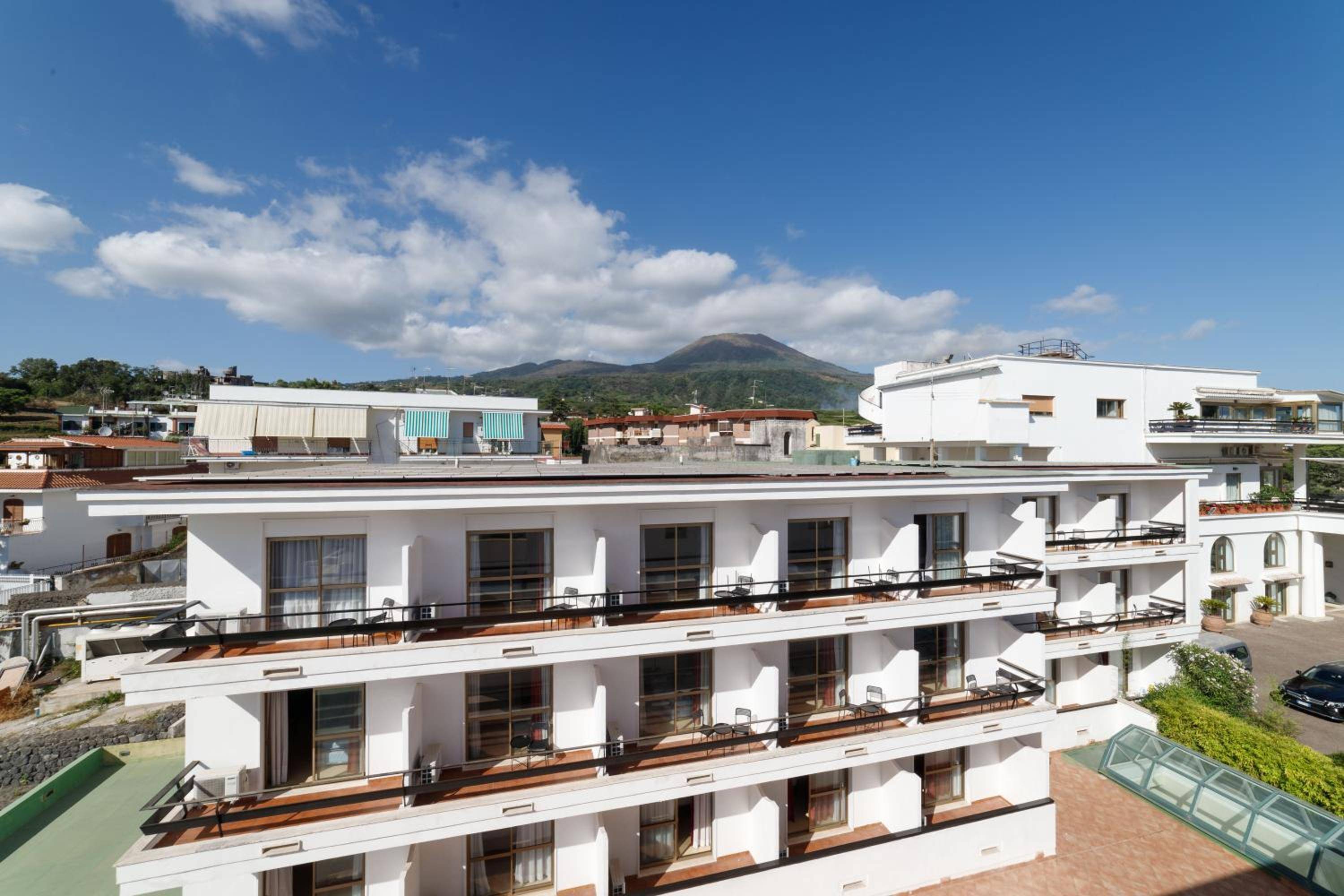 Hotel Sakura